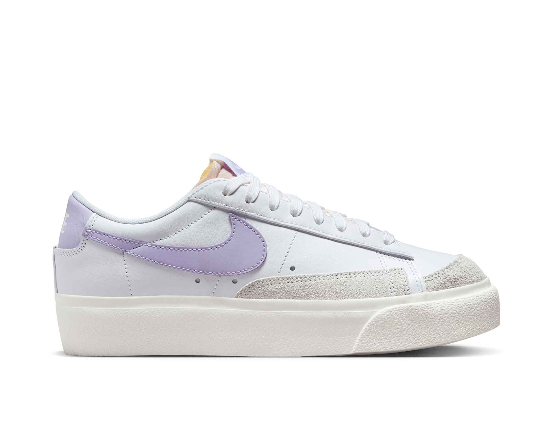 کفش های روزانه W Blazer Low Platform