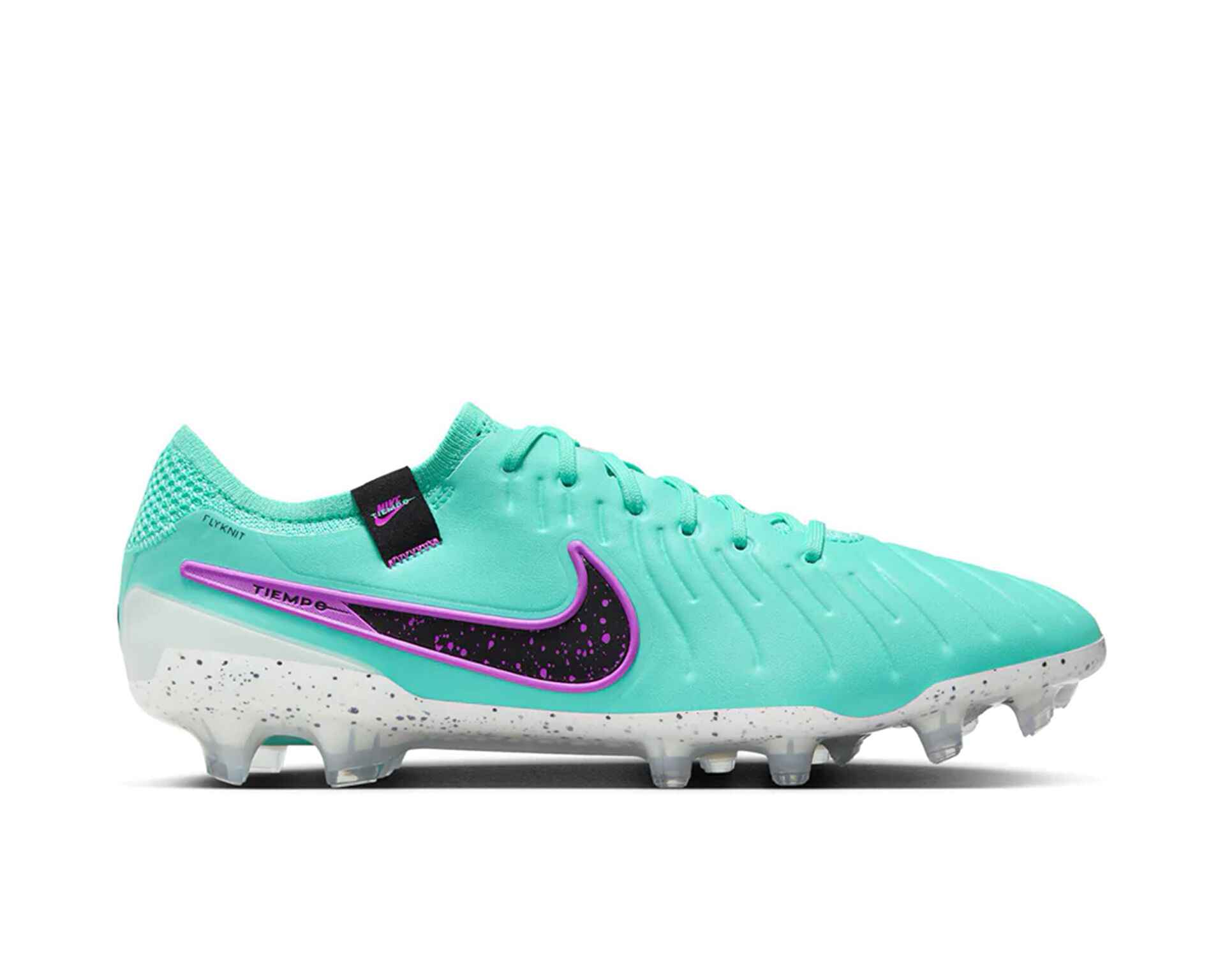 گیره های فوتبال چند زمینی Legend 10 Elite Wc Fg
