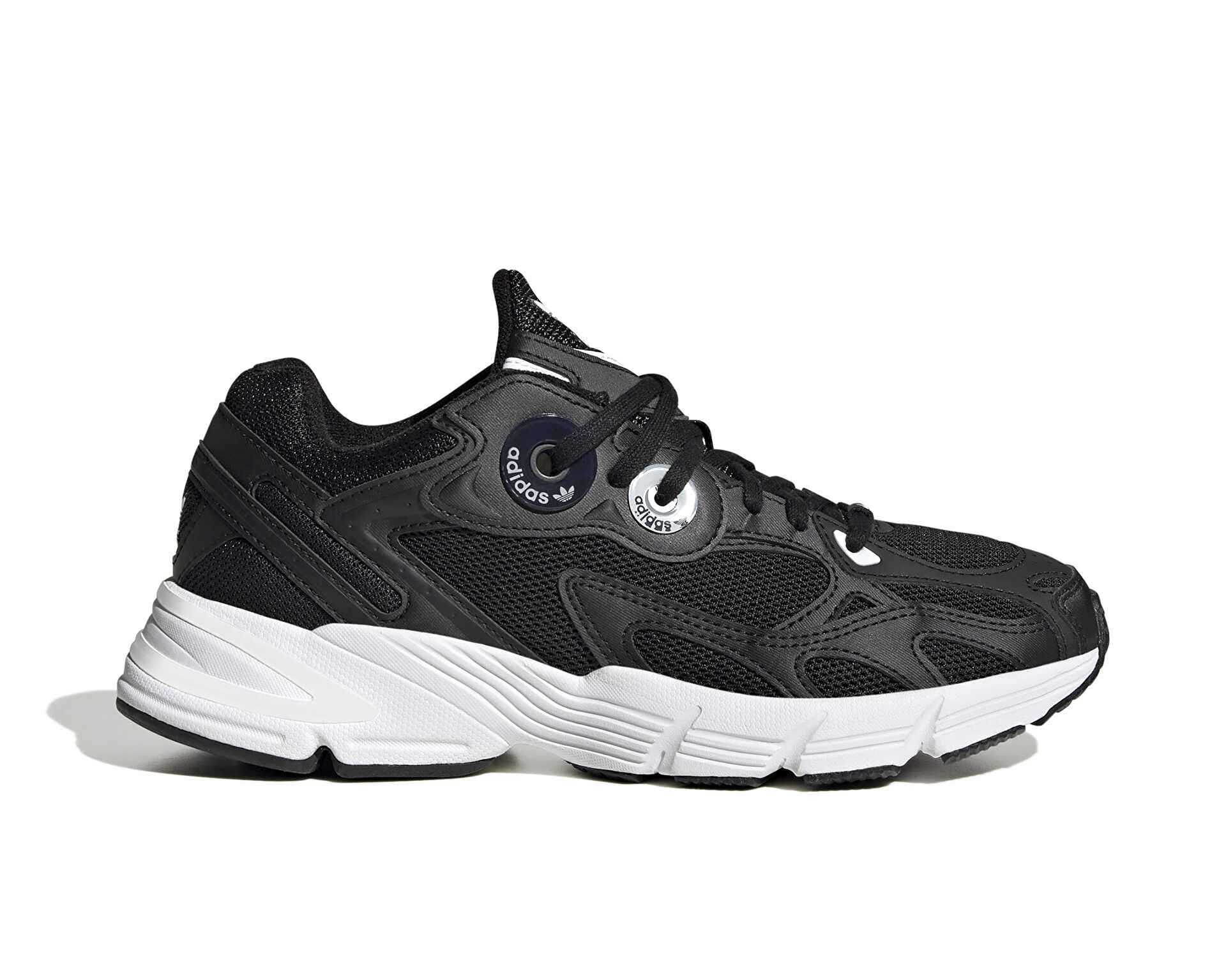 کفش های روزانه Adidas Astır W