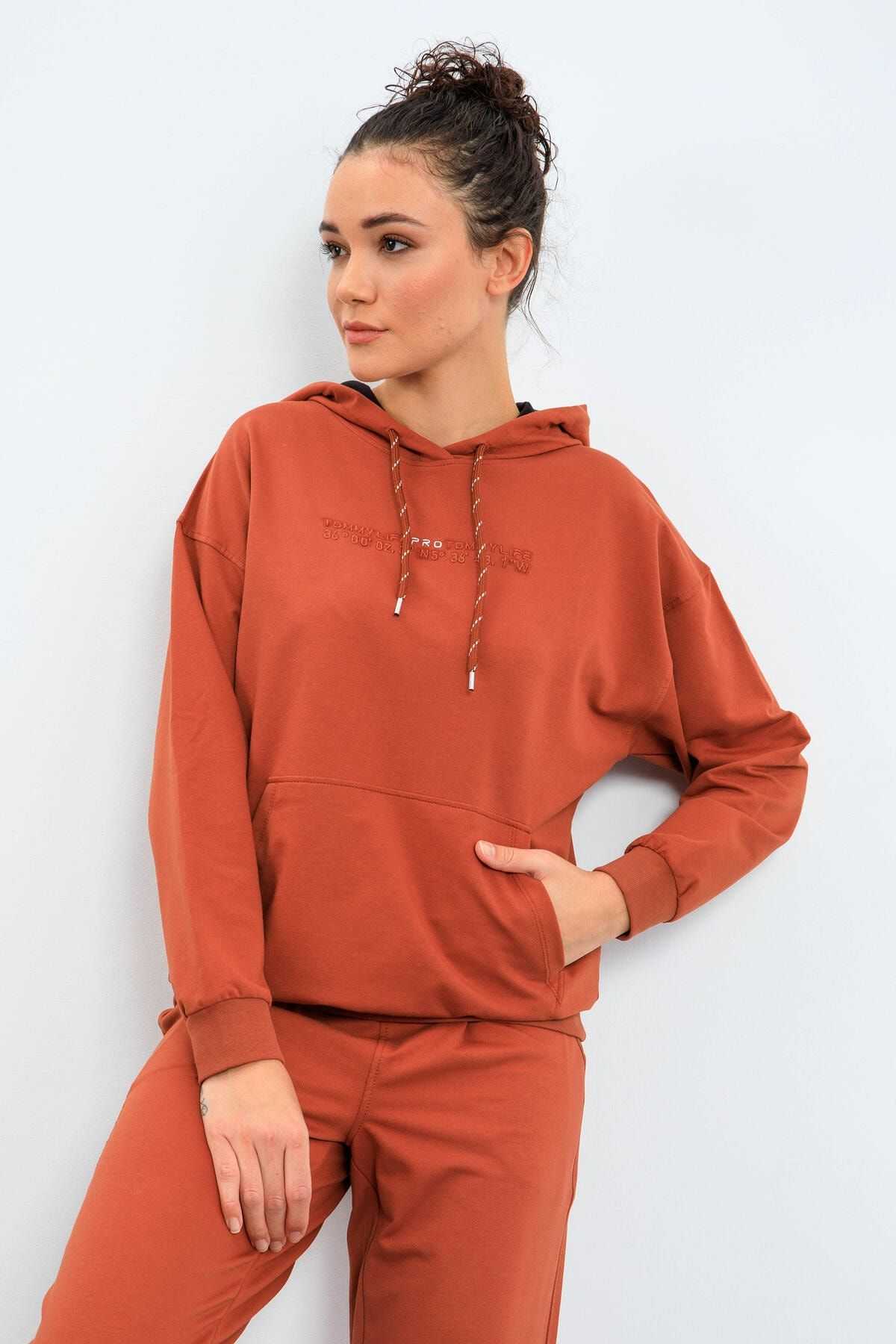 کت و شلوار ورزشی کانگورویی جیبی زنانه کلاهدار بژ - 95288