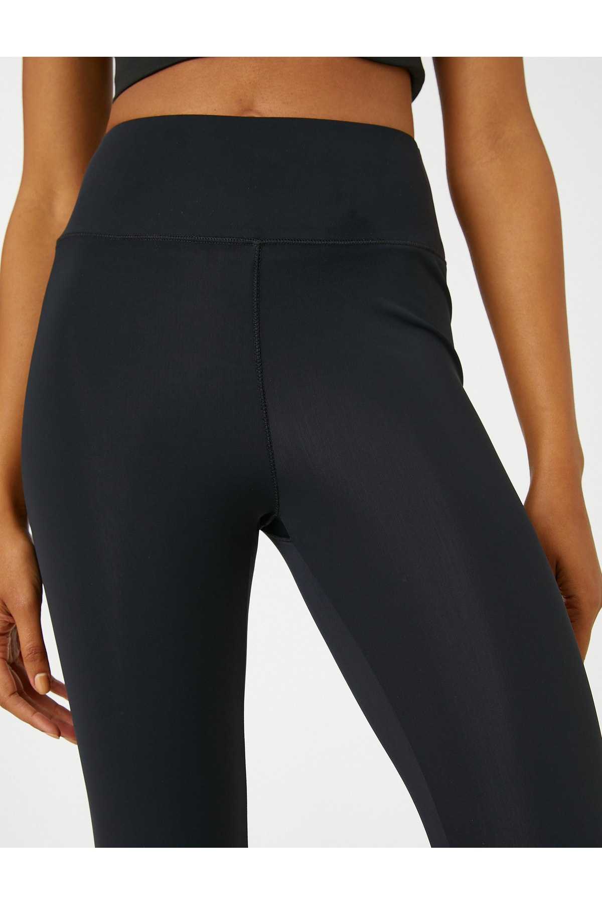 شلوار ساق بلند اسپرت با بافت ابریشمی کمر بلند