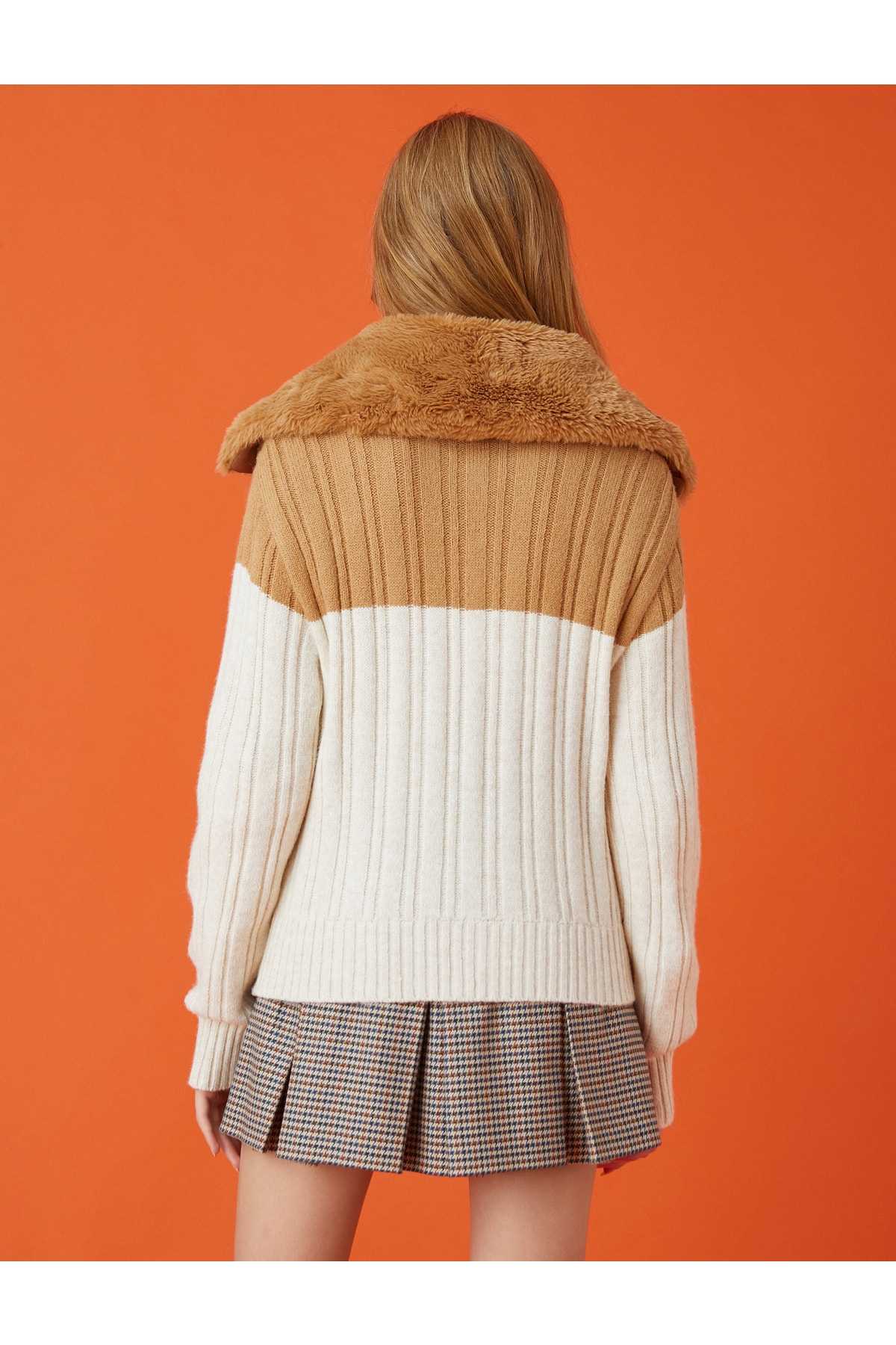 ژاکت کش باف پشمی با یقه قابل جابجایی و جزئیات مخملی