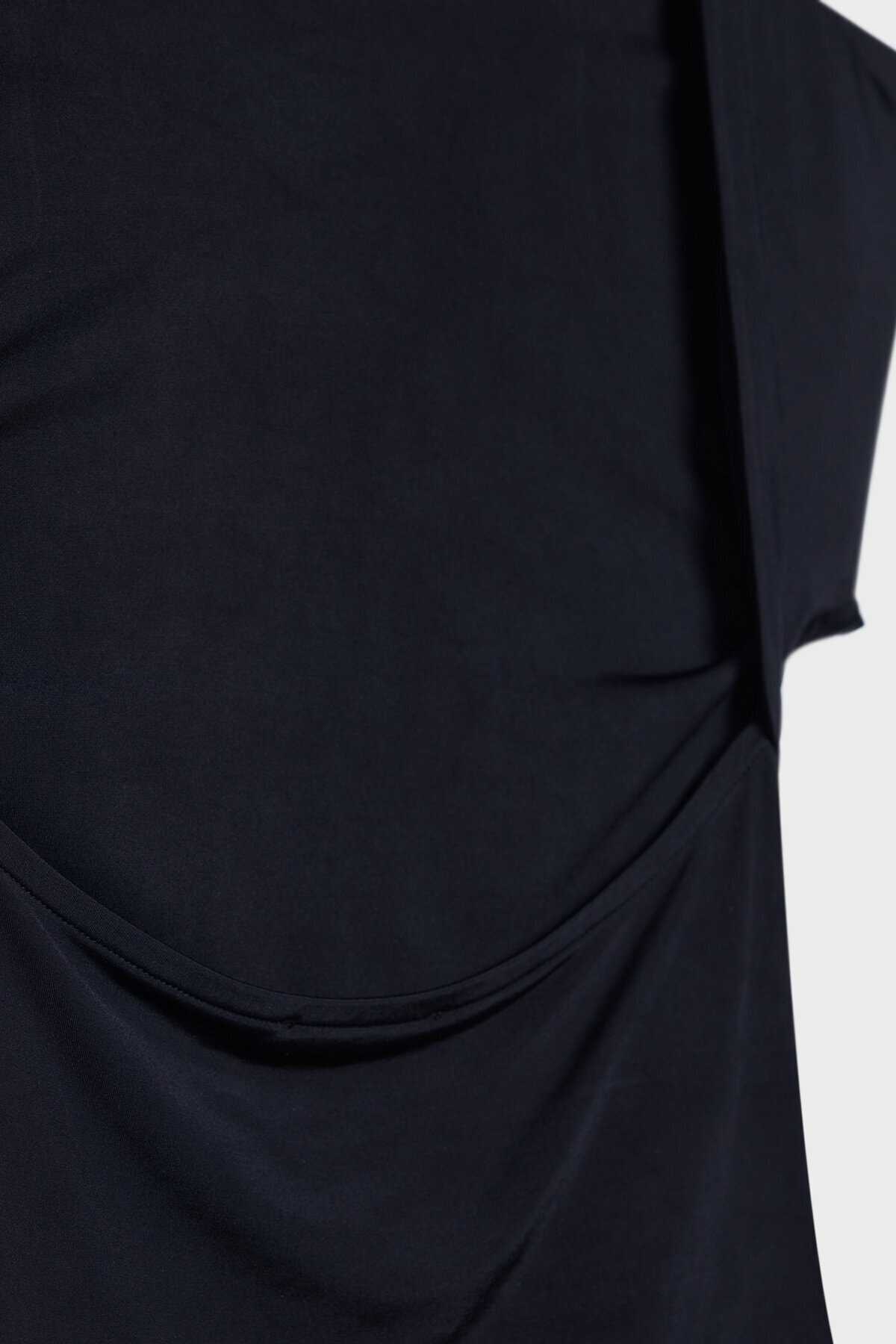 تیشرت کوتاه