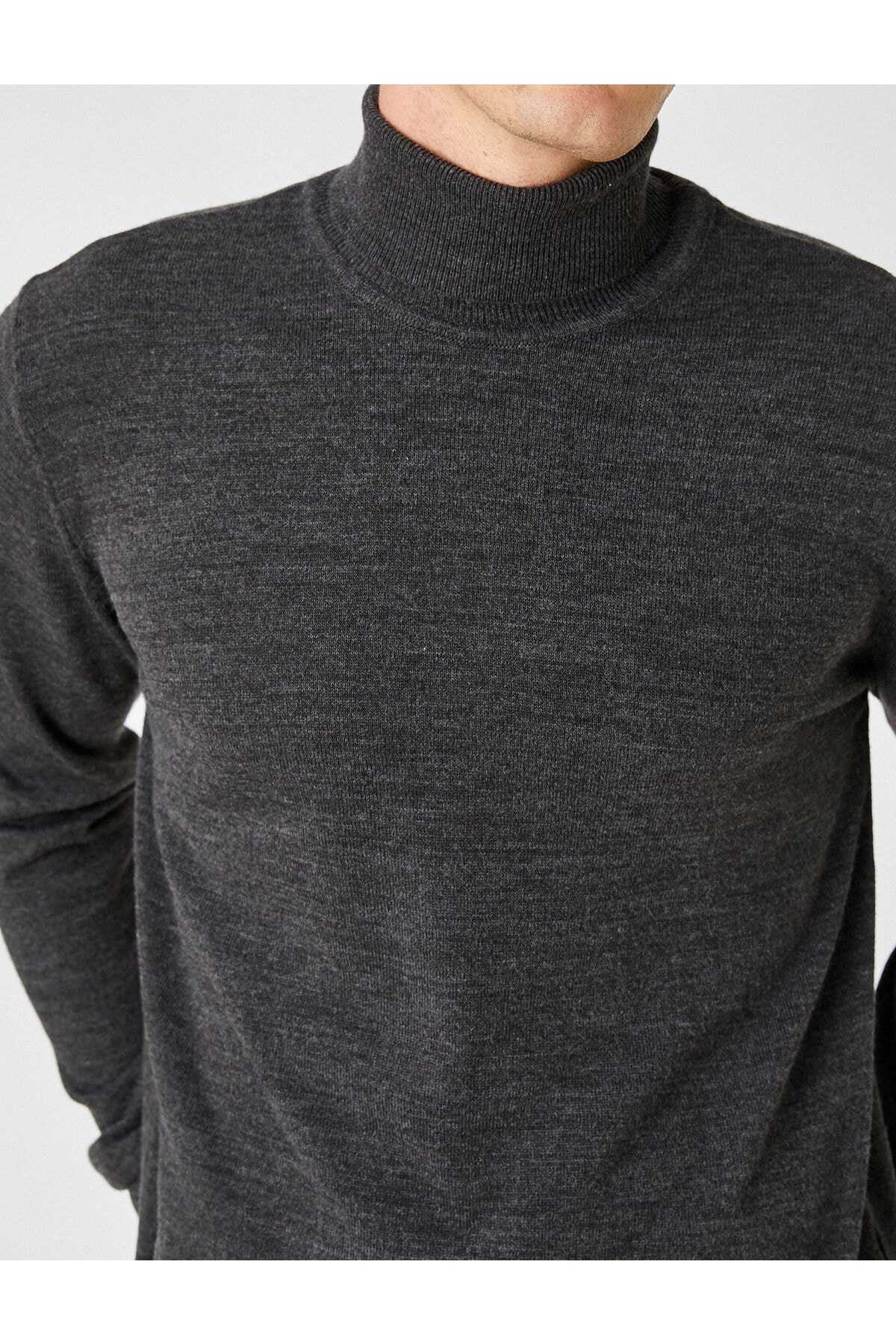 ژاکت یقه اسکی پایه