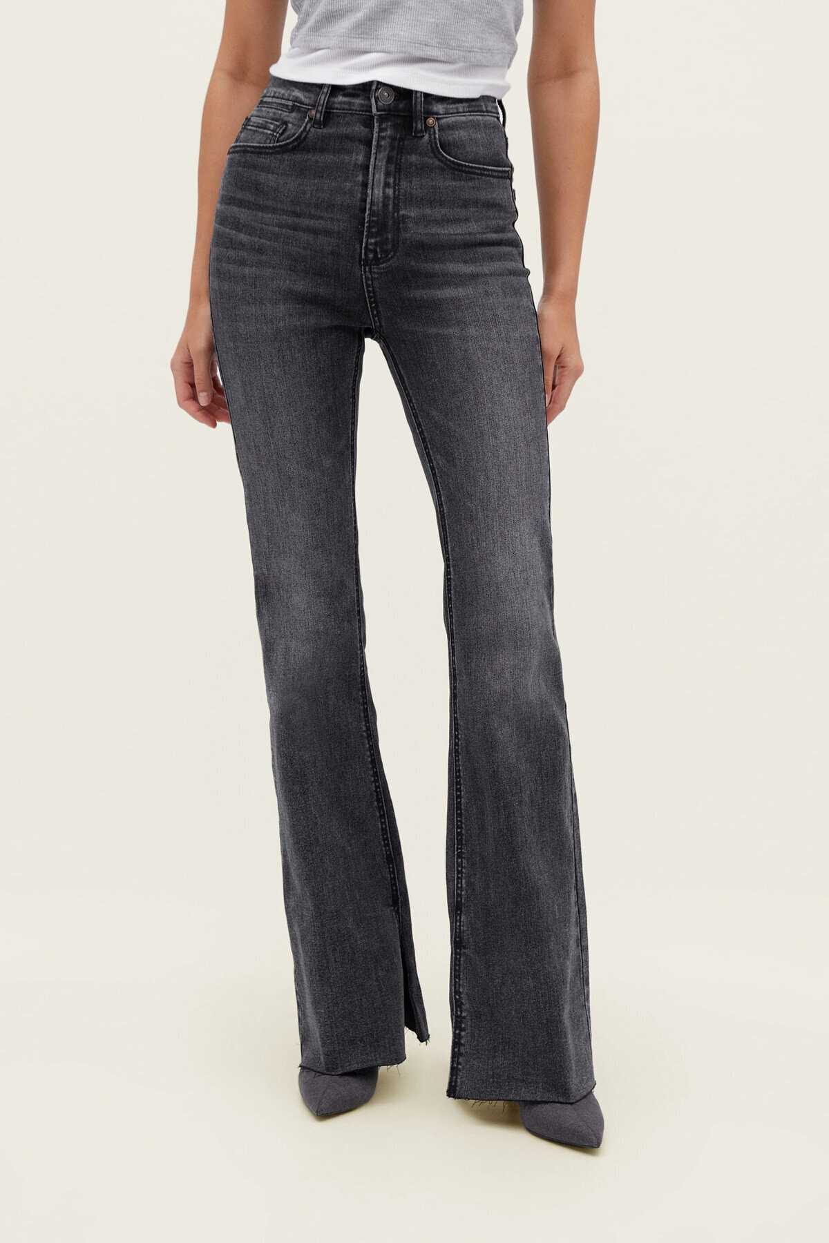 شلوار جین باریک باریک