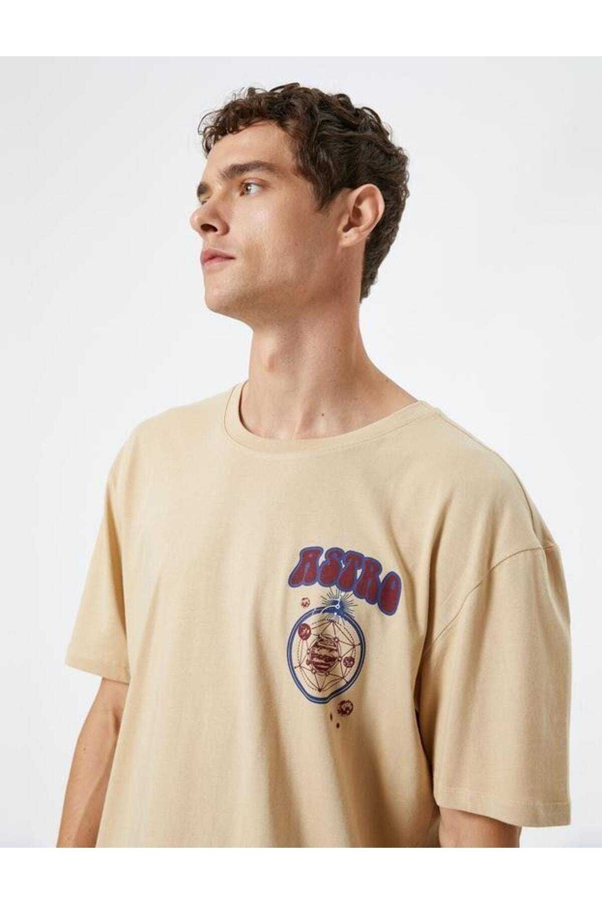 آستین کوتاه تیشرت سایز بزرگ با یقه خدمه چاپ شده