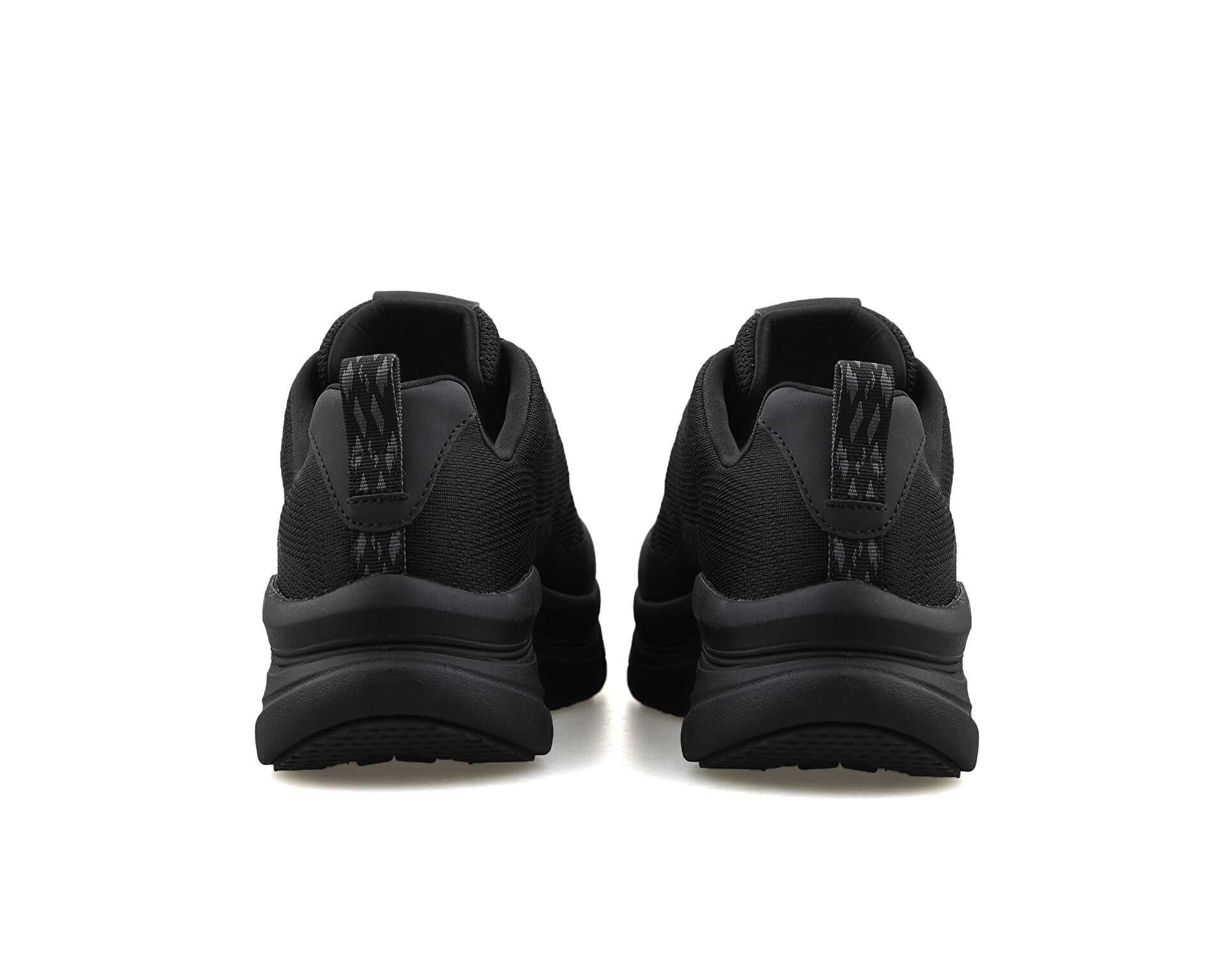 کفش های روزانه Skechers Dlux Walker 2.0