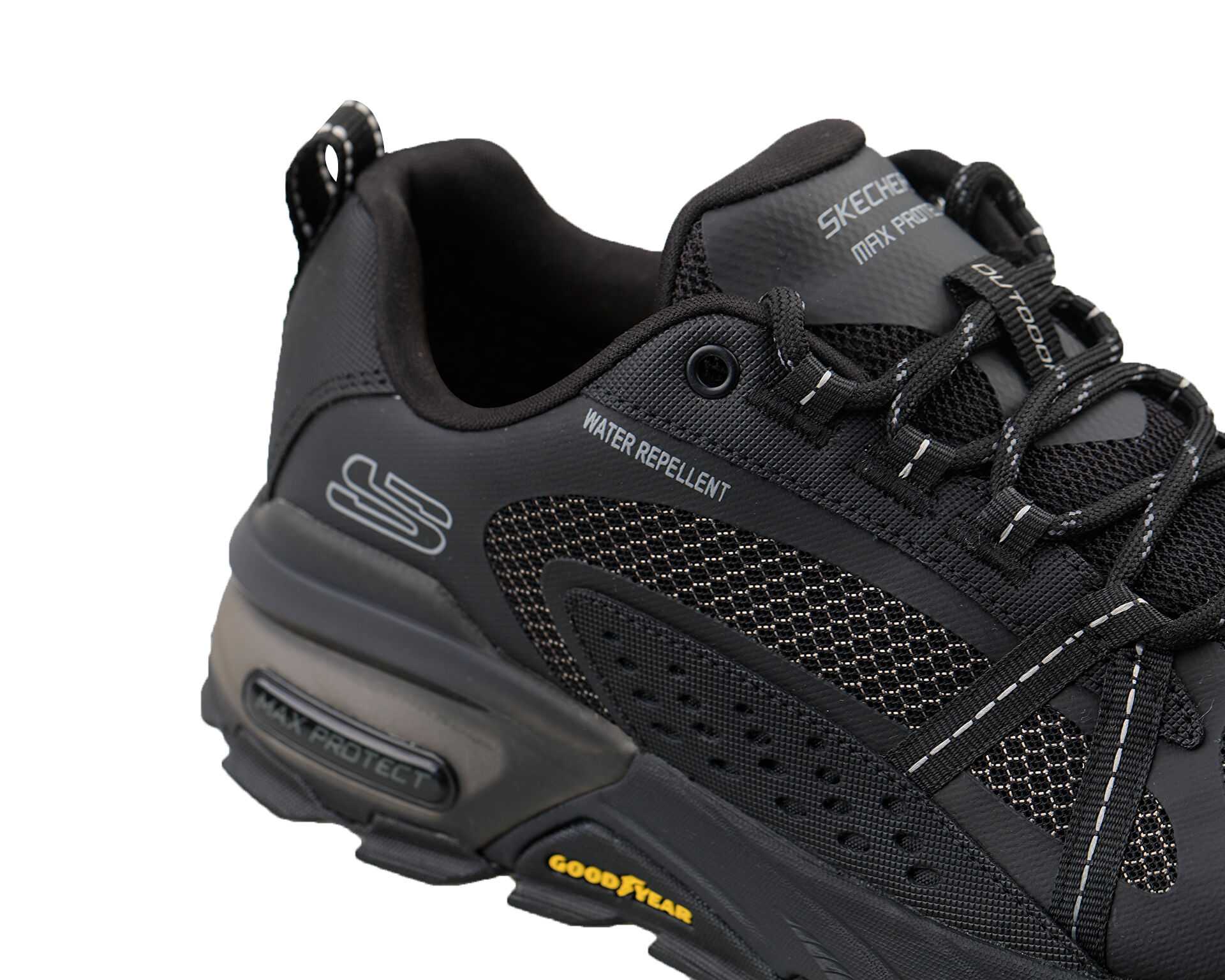 کفش های فضای باز Skechers Max Protect