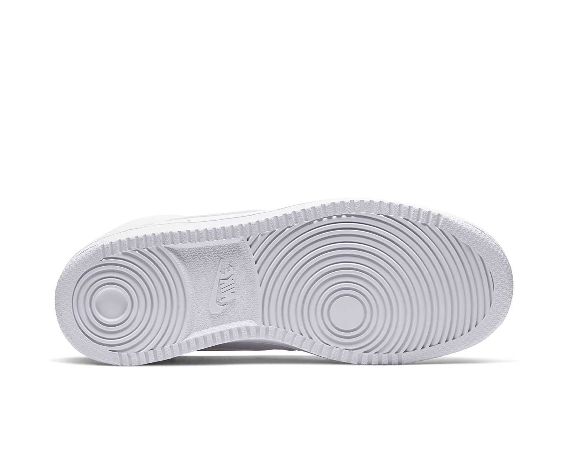 کفش های روزانه Nike Court Vision Mid Winter