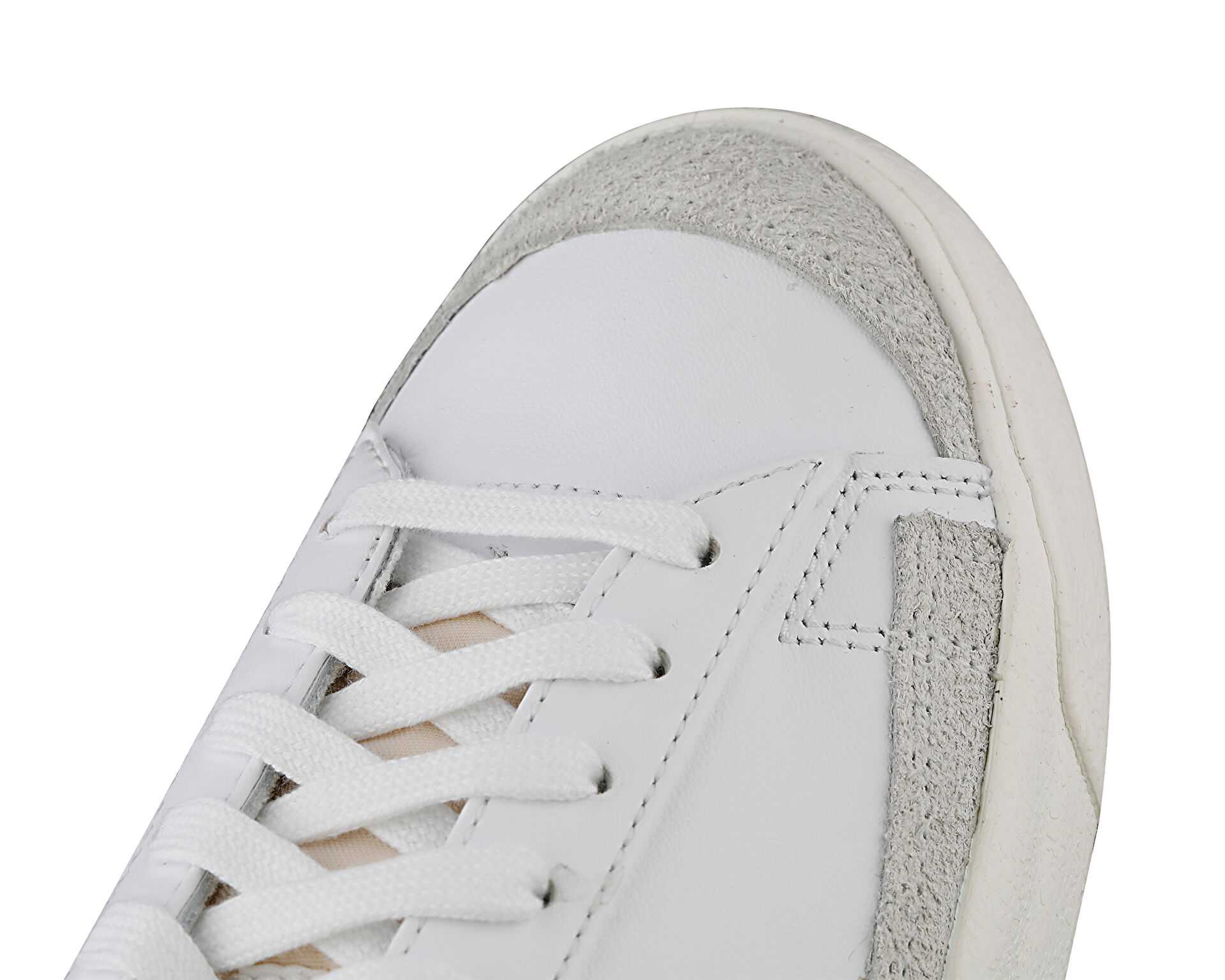 کفش های روزانه W Blazer Low '77 Vntg