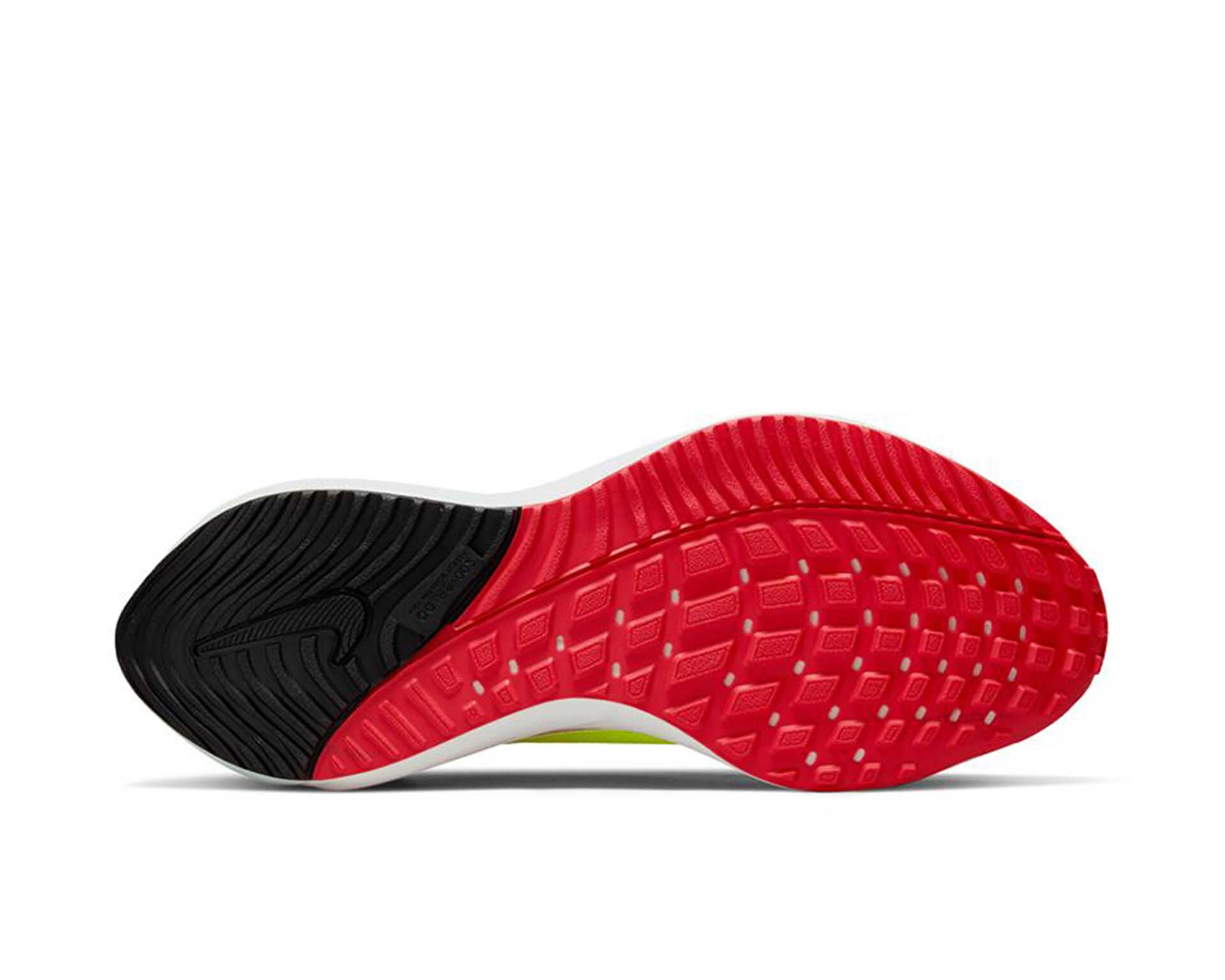 کفش دویدن Air Zoom Vomero 16