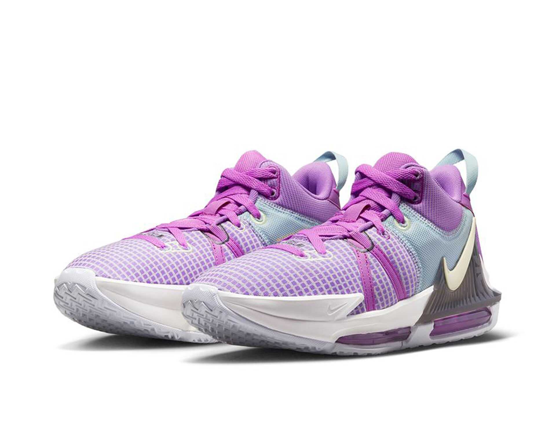 کفش های بسکتبال Lebron Witness Vii
