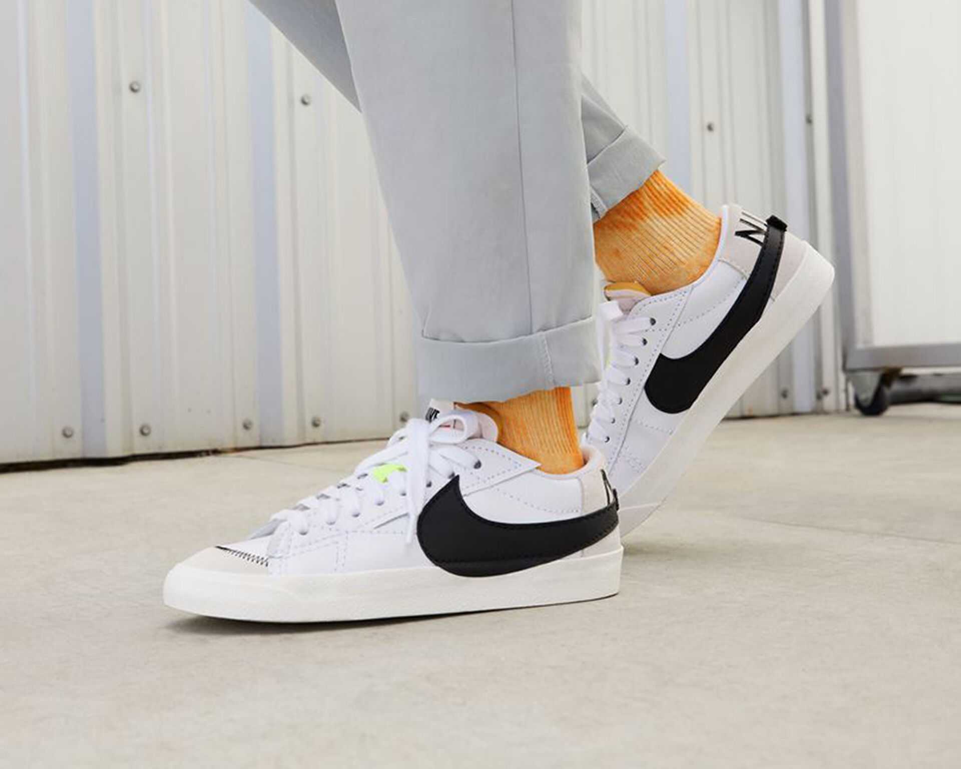 کفش های روزانه W Blazer Low '77 Vntg