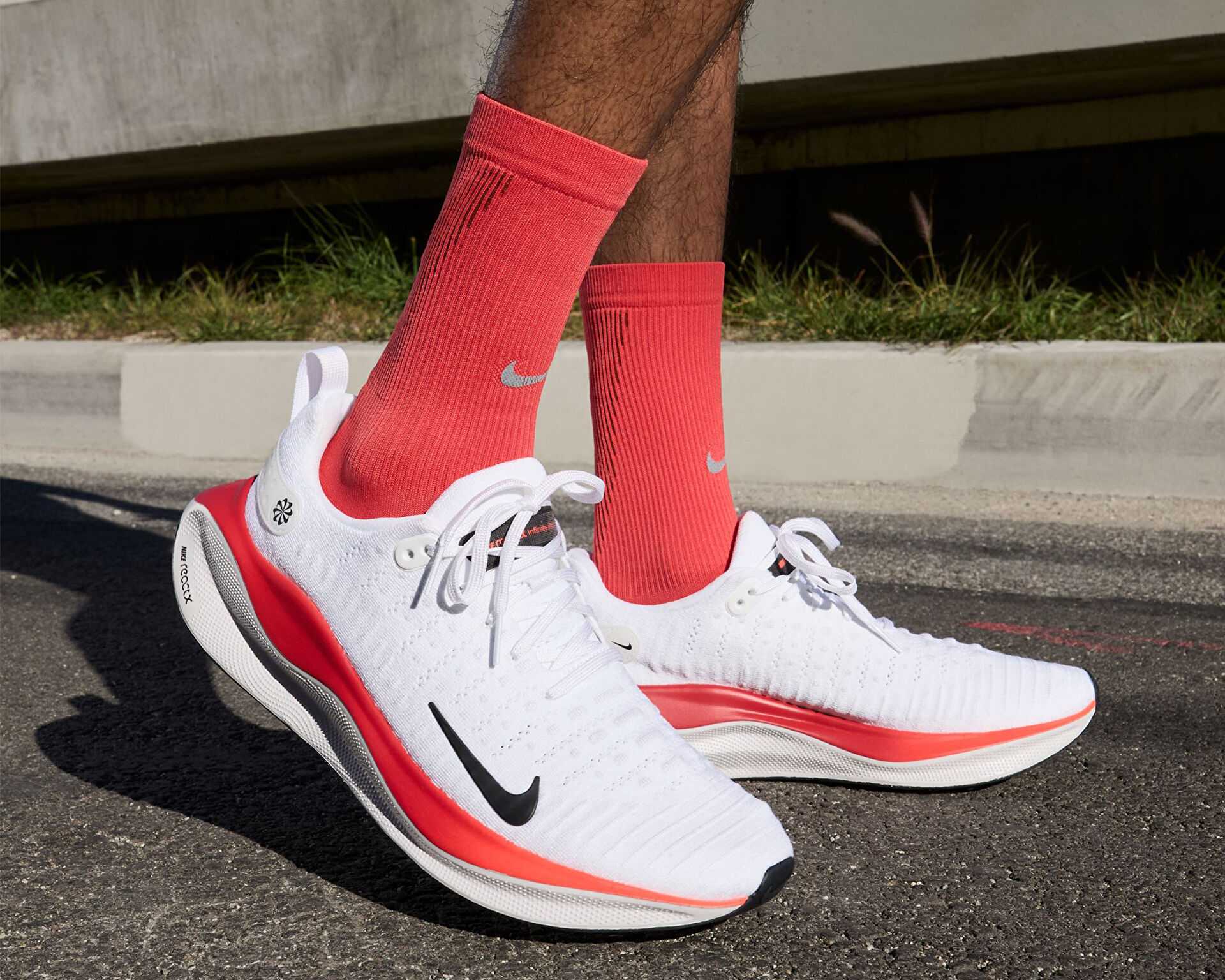 کفش دویدن Nike React Infinity Run Flyknit 4