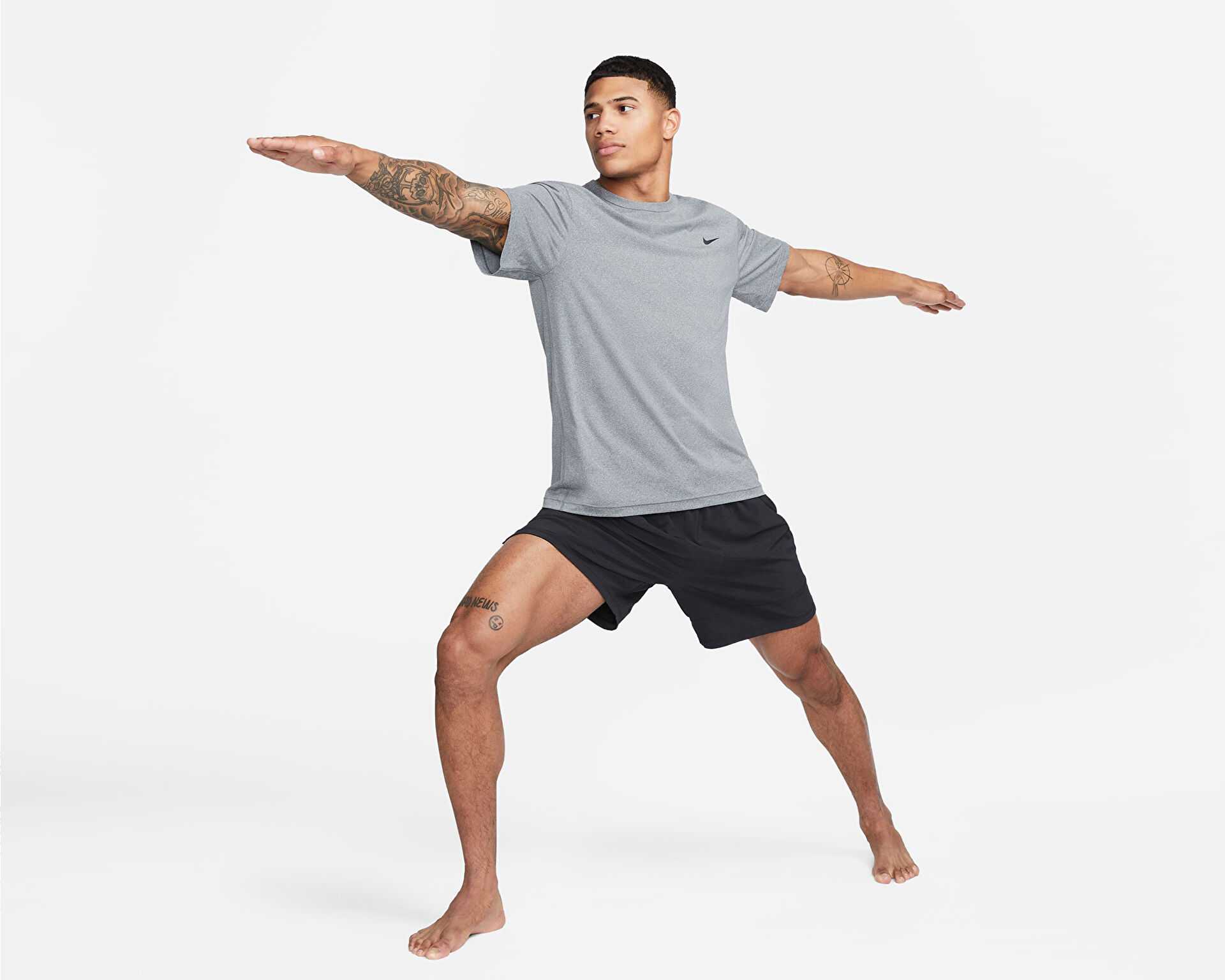 تیشرت آموزشی Nike Dri-Fit Uv Hyverse