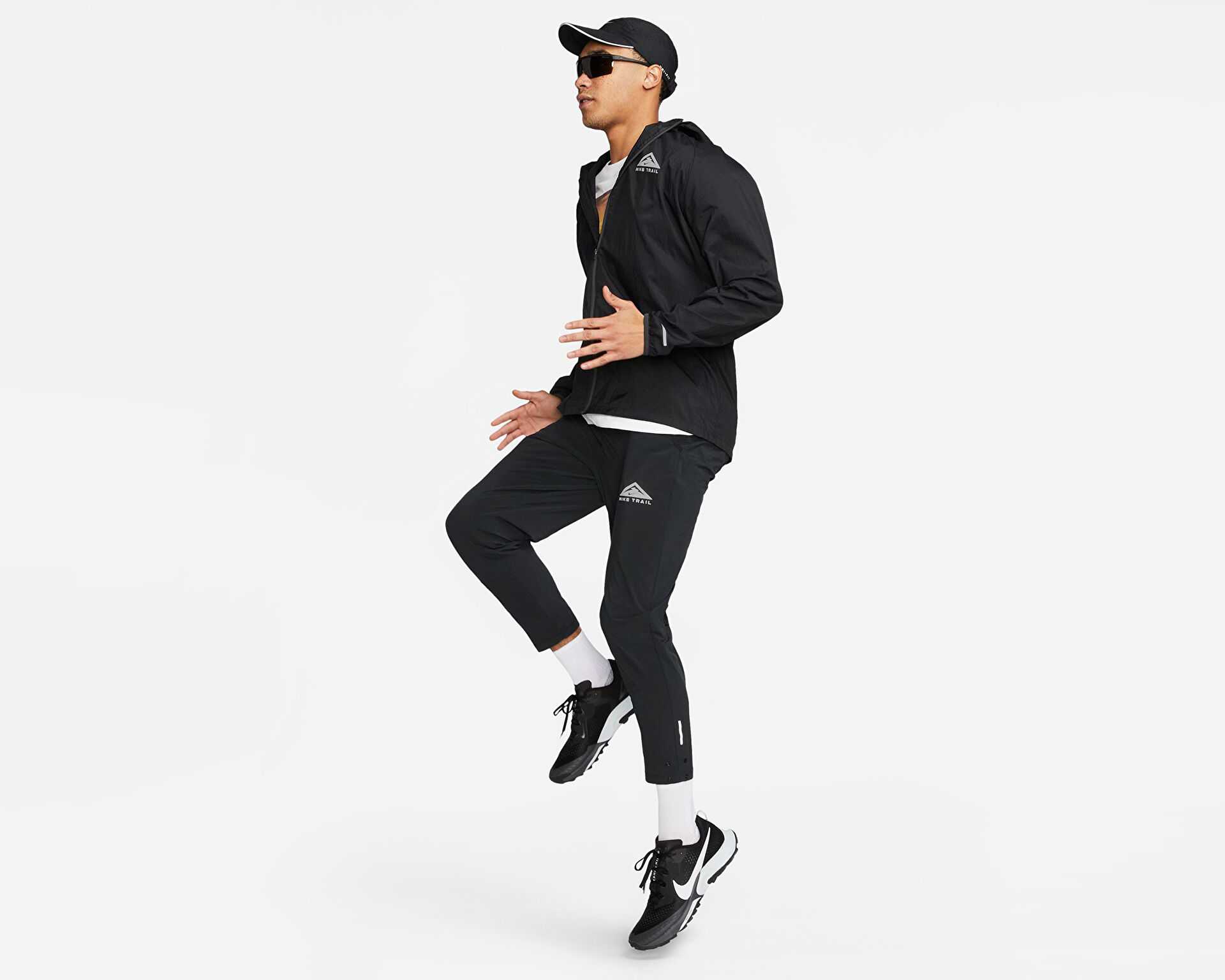 شلوار ورزشی دویدن Nike Trail Dawn Range