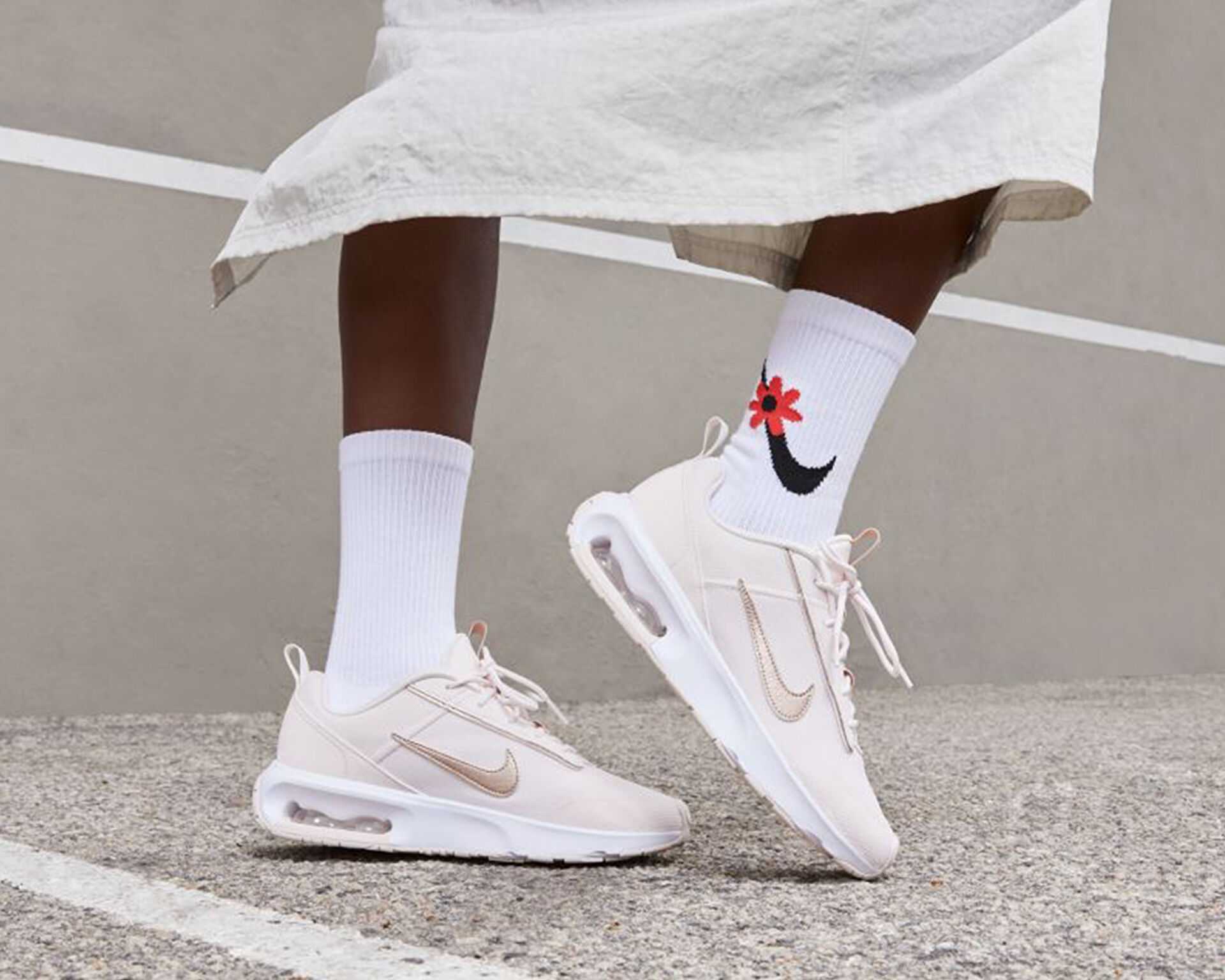 کفش های روزانه جوان Air Max intrlk 75