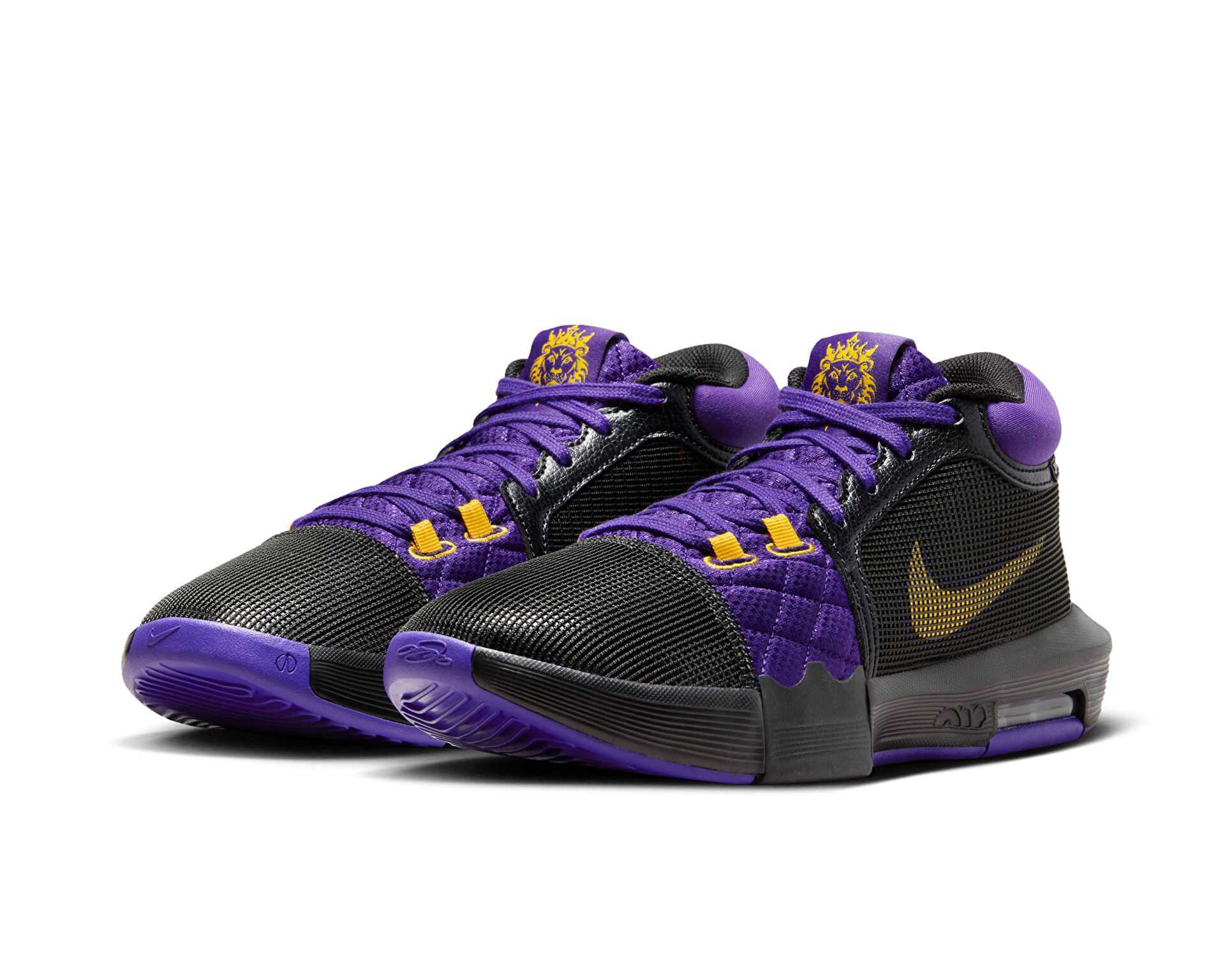 کفش های بسکتبال Lebron Witness 8