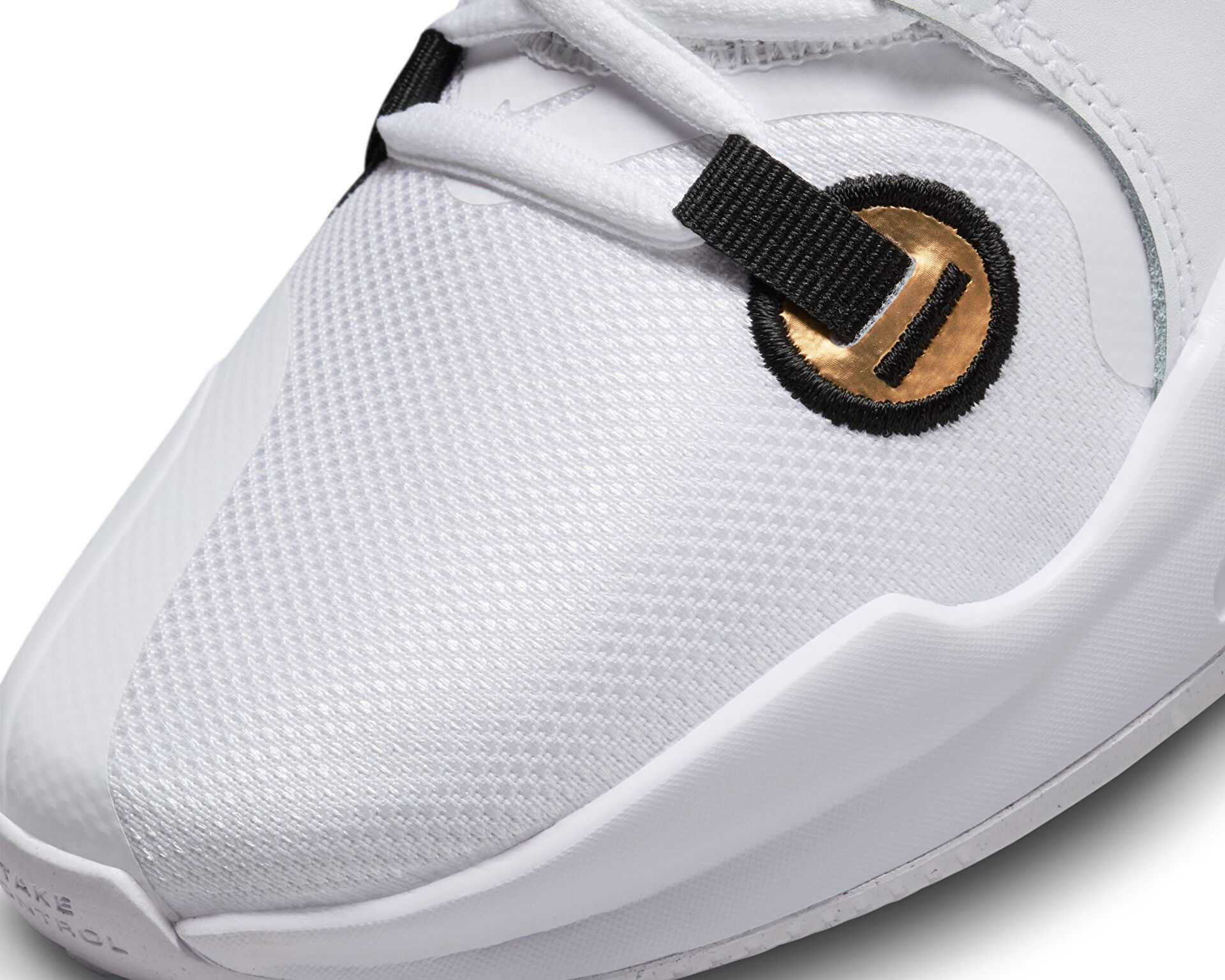 کفش بسکتبال جوانان Nike Air Zoom Crossover (Gs)