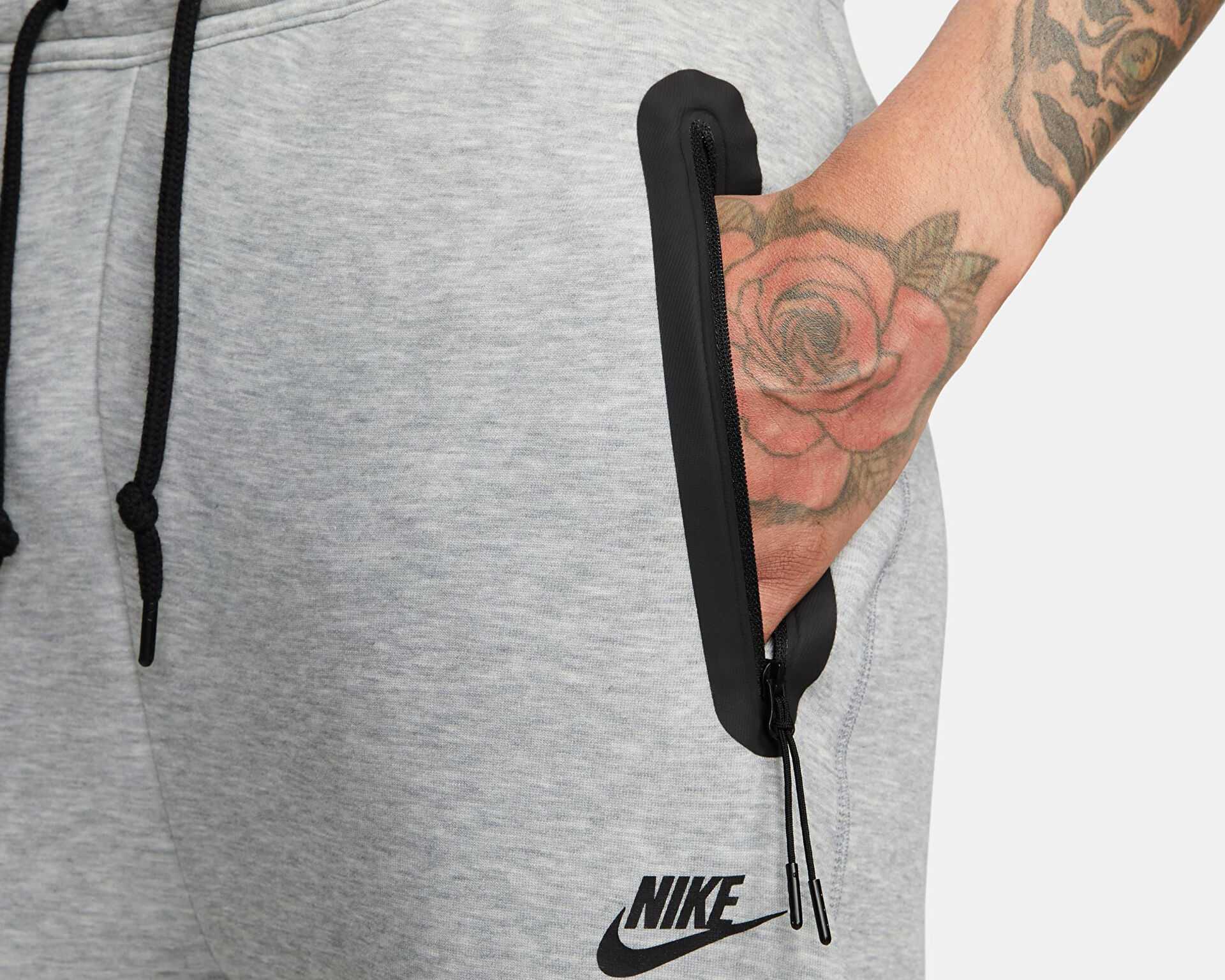 شلوار گرمکن معمولی Sportswear Tech Fleece