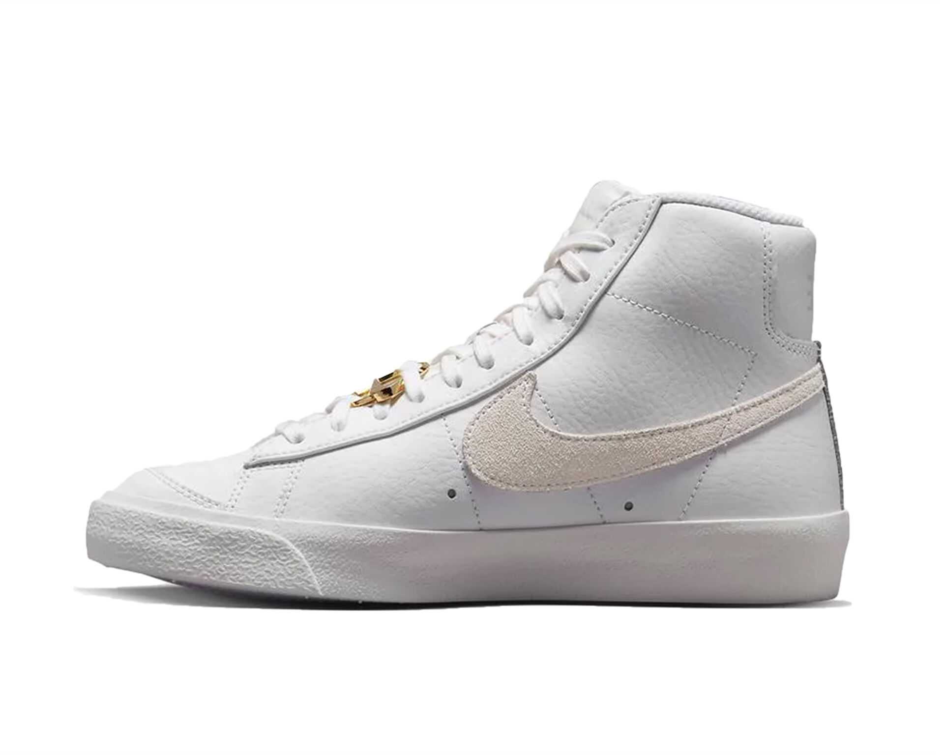 کفش های روزانه Blazer Mid Pro Club
