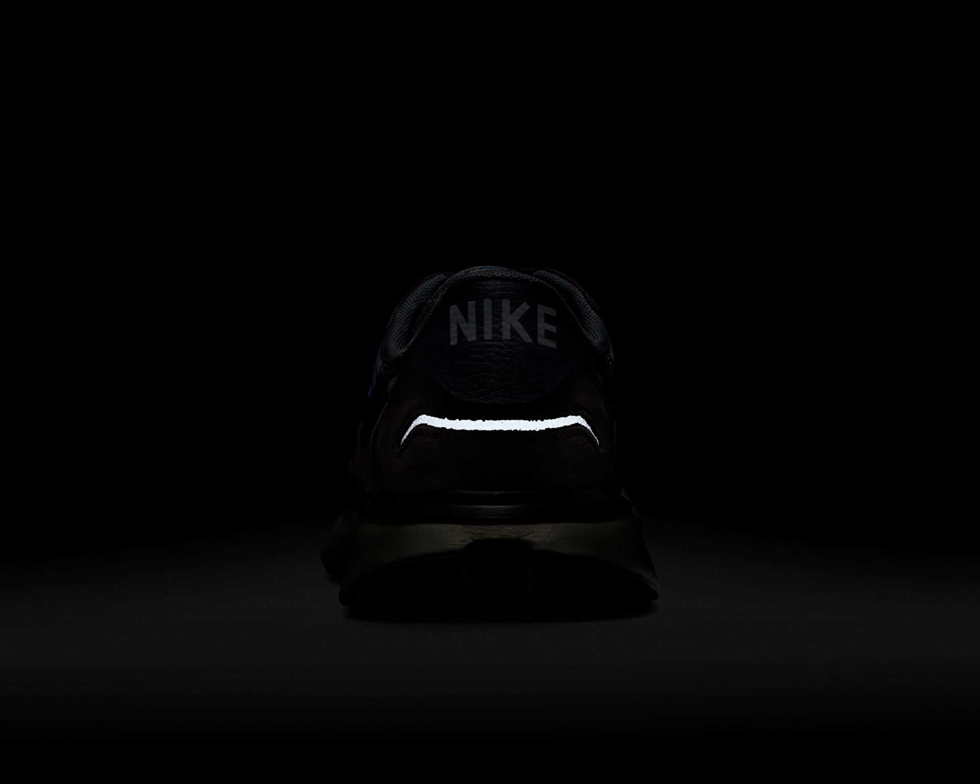 کفش های روزانه Nike Phoenix Waffle