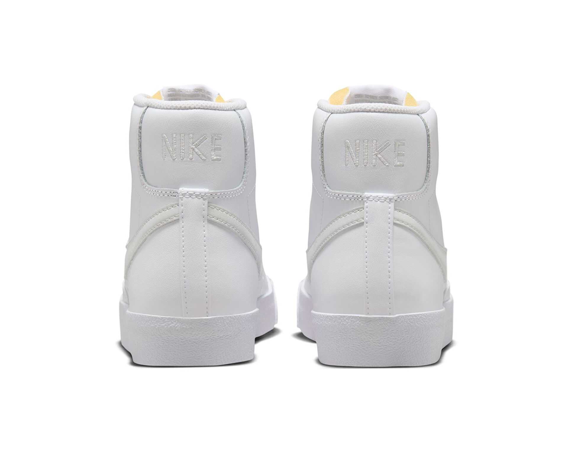 کفش های روزانه W Blazer Mid '77