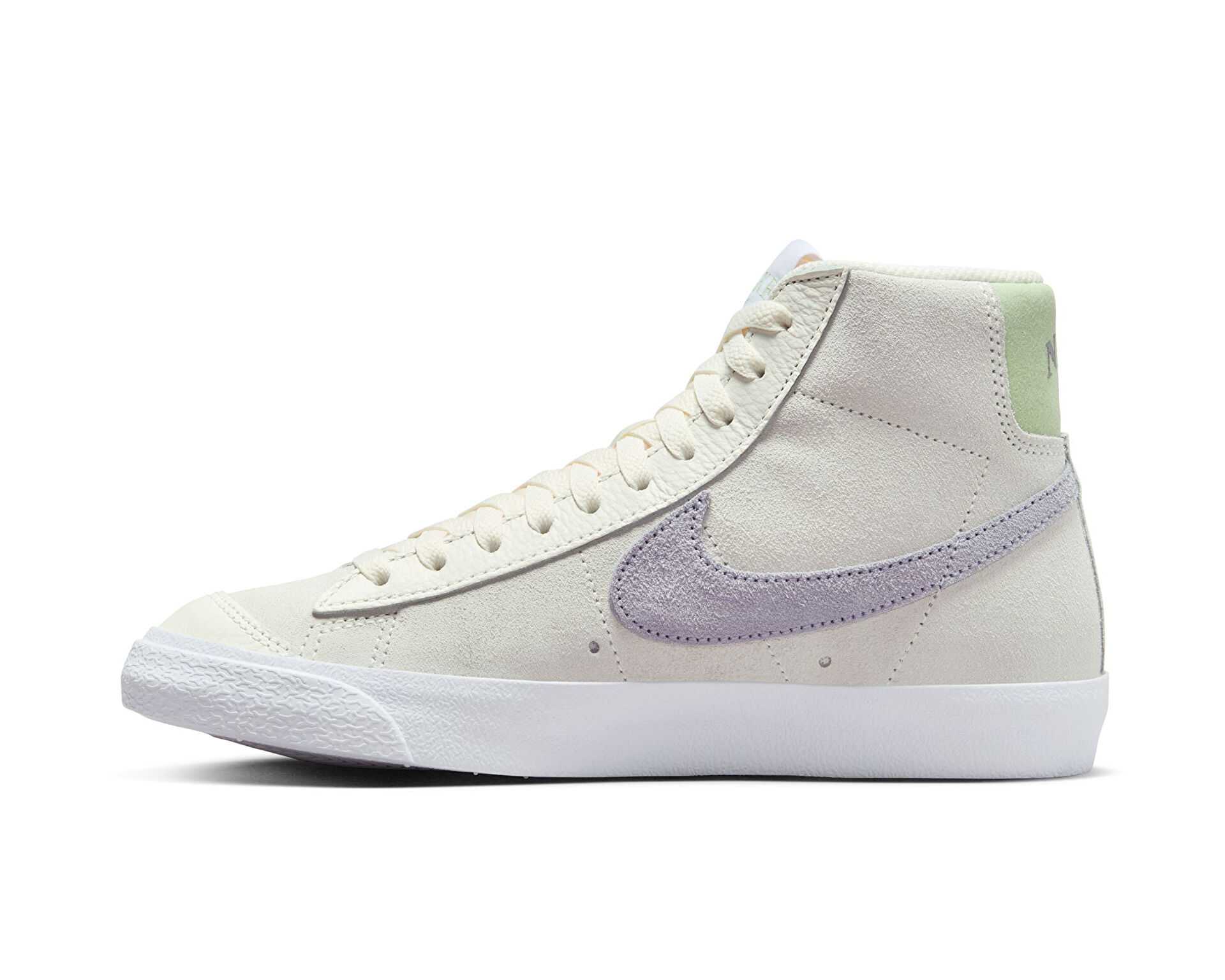 کفش های روزانه W Blazer Mid '77