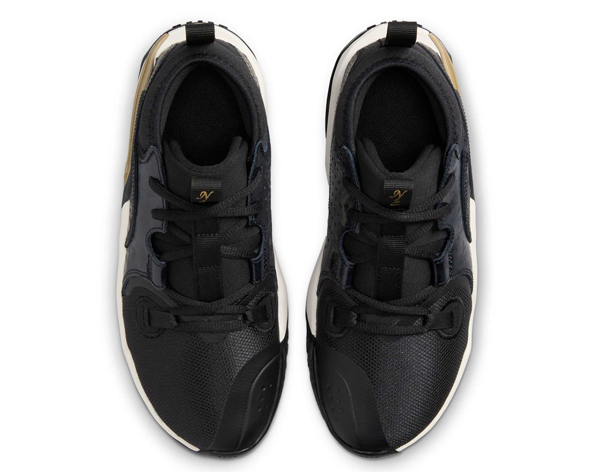 کفش بسکتبال جوانان Nike Air Zoom Crossover (Gs)