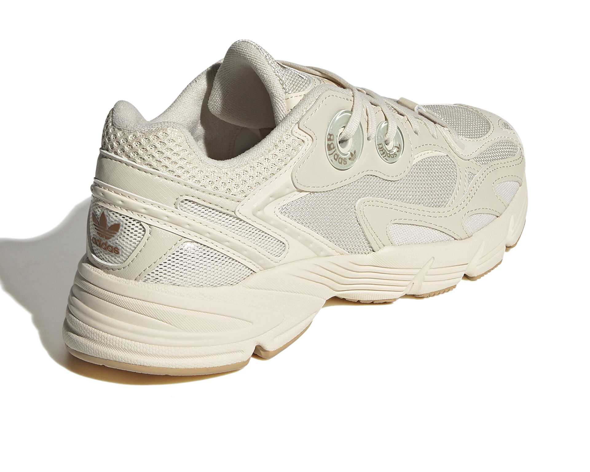 کفش های روزانه Adidas Astir W