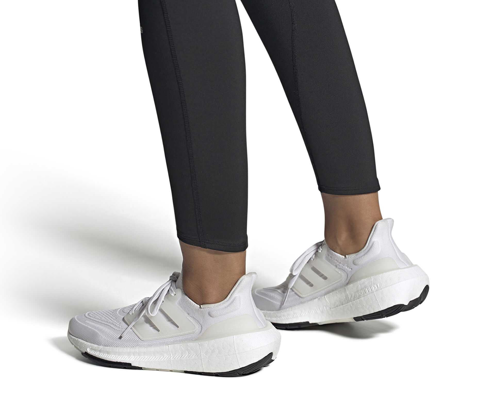 کفش دویدن Ultraboost 1.0 Lcfp