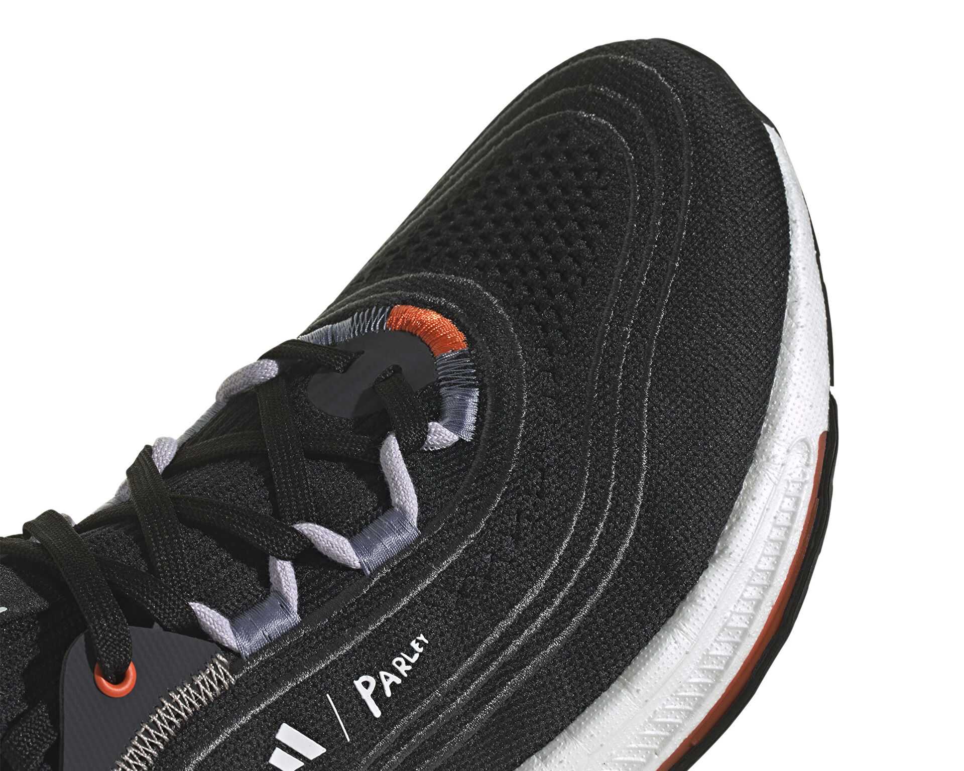 کفش دویدن Ultraboost Light X