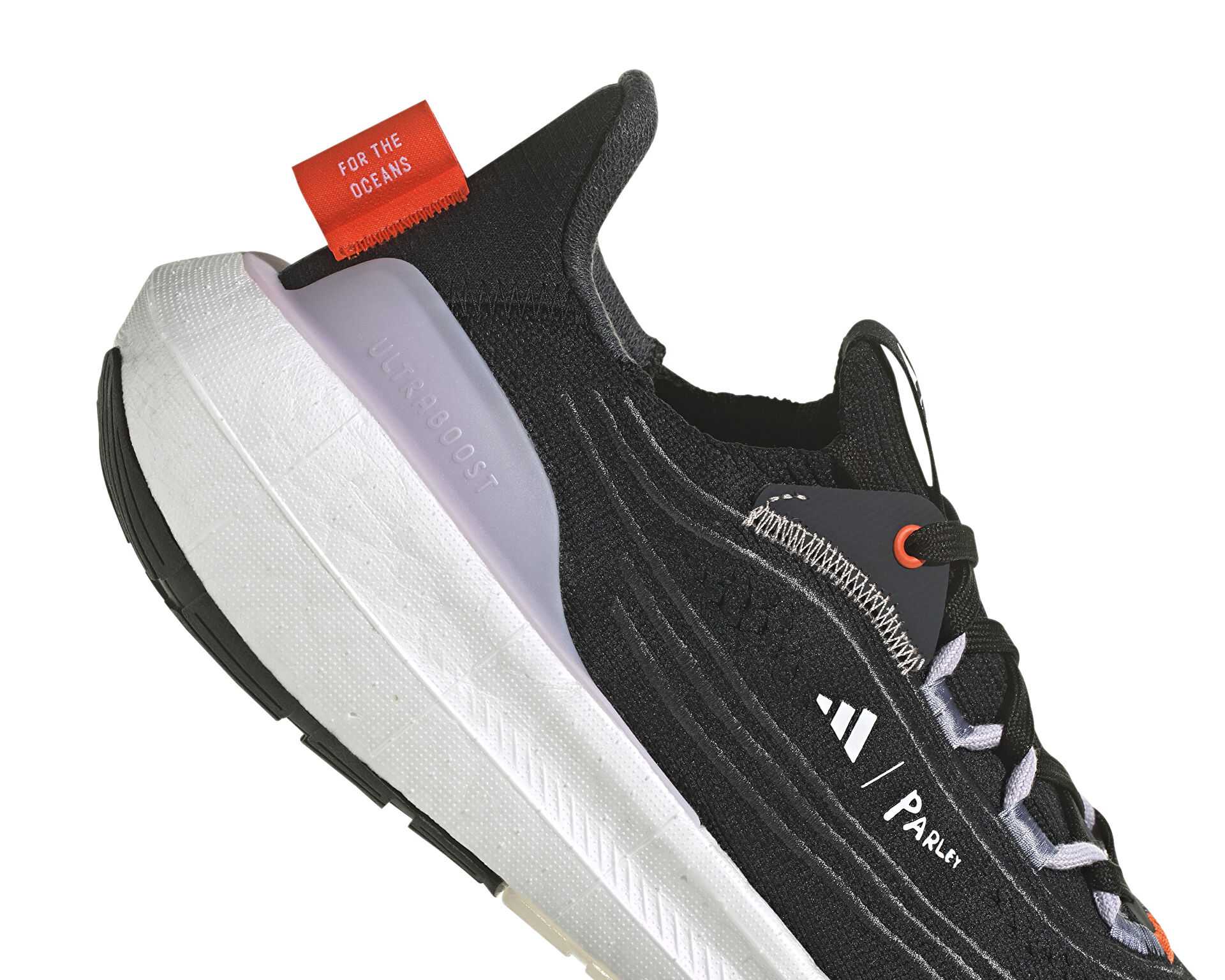 کفش دویدن Ultraboost Light X