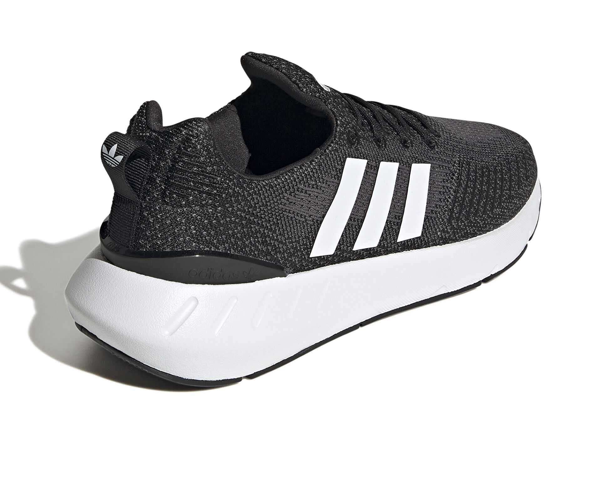 کفش دویدن Swift Run 22