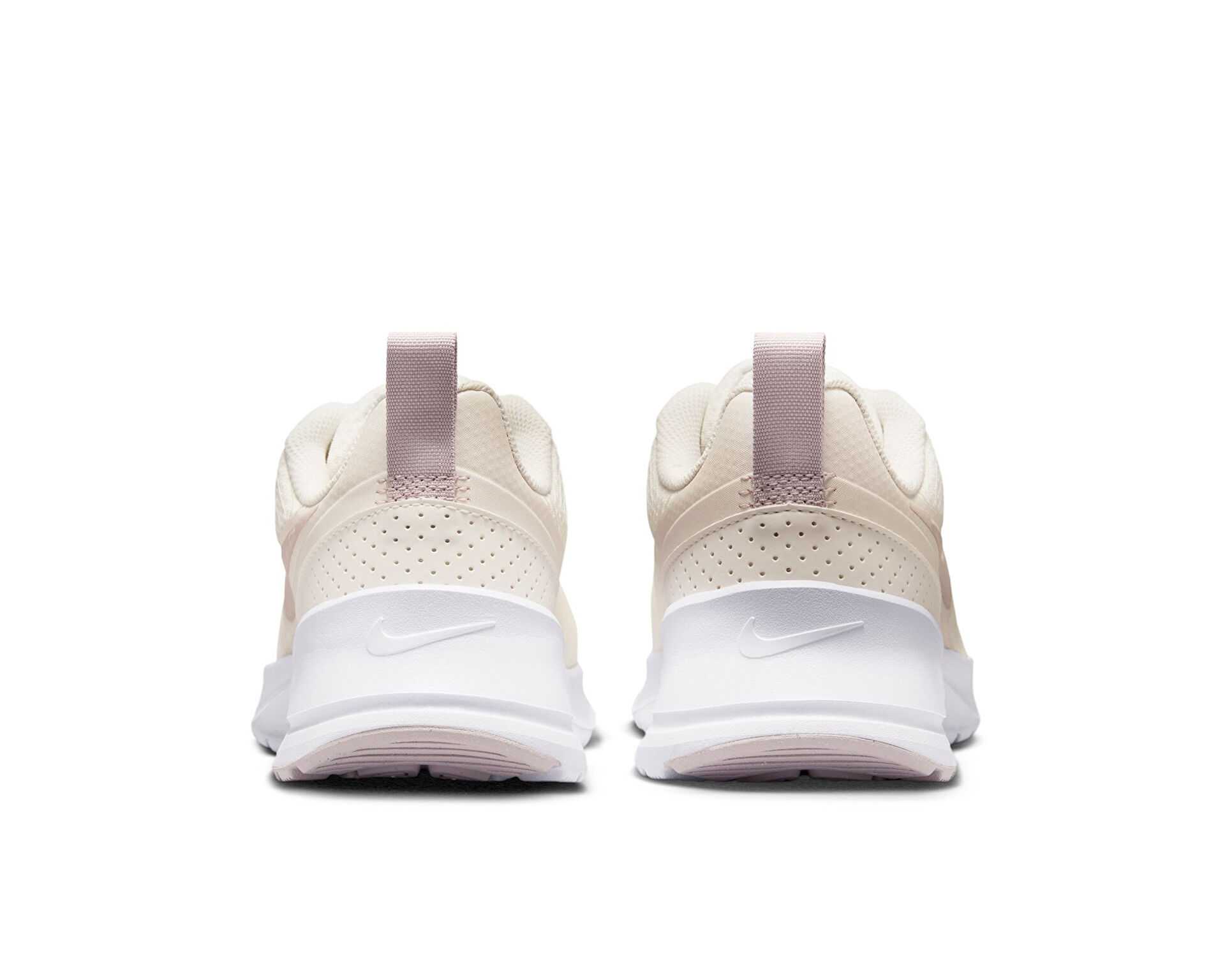کفش های روزانه Nike W Air Max Nuaxis