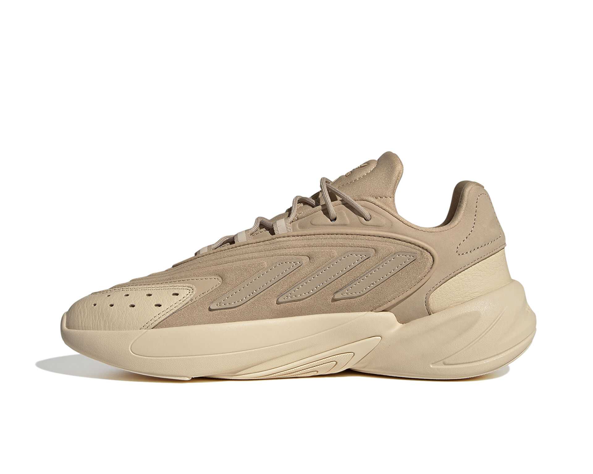 کفش های روزانه adidas Ozelia