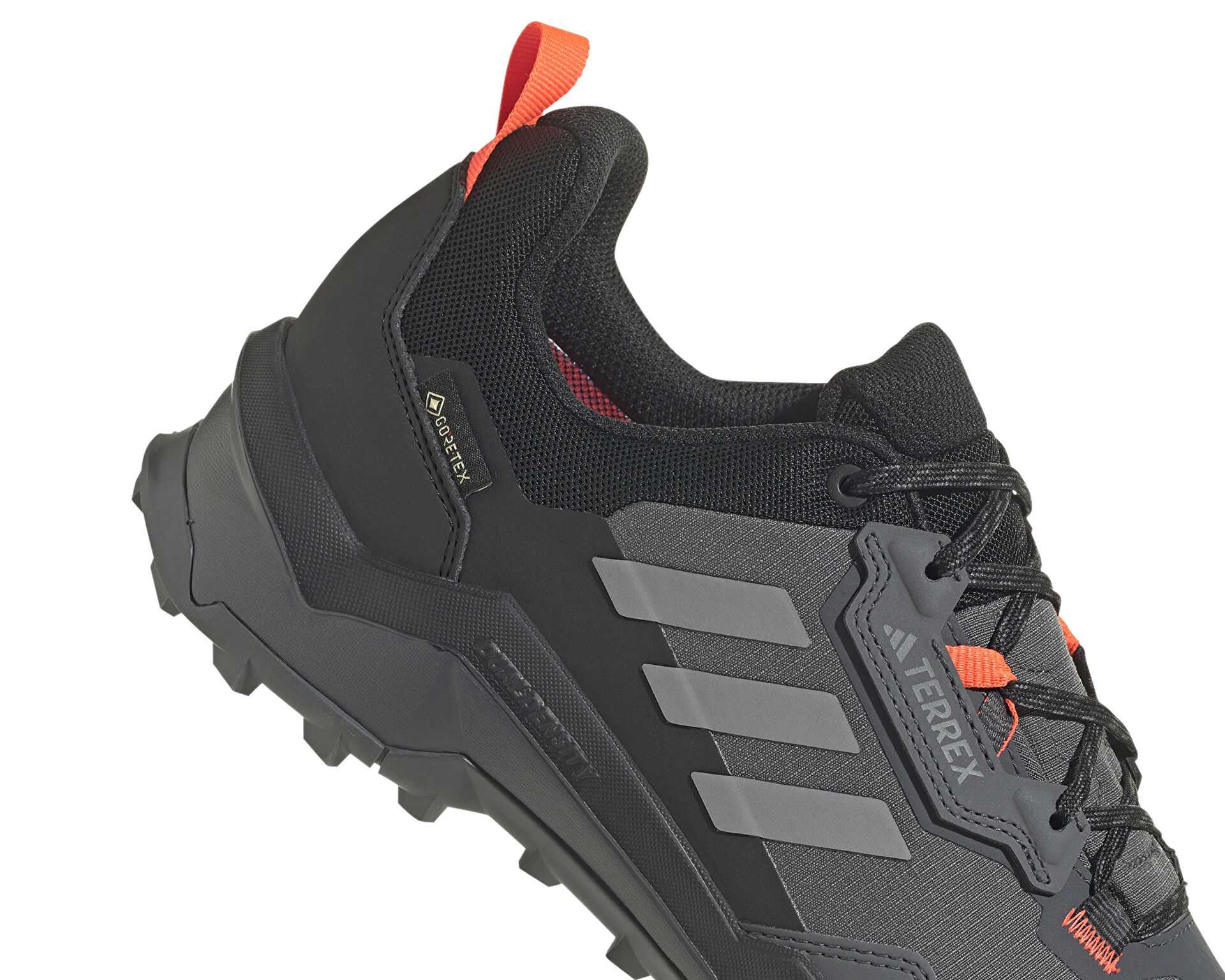 کفش های فضای باز Terrex Ax4 Gtx W