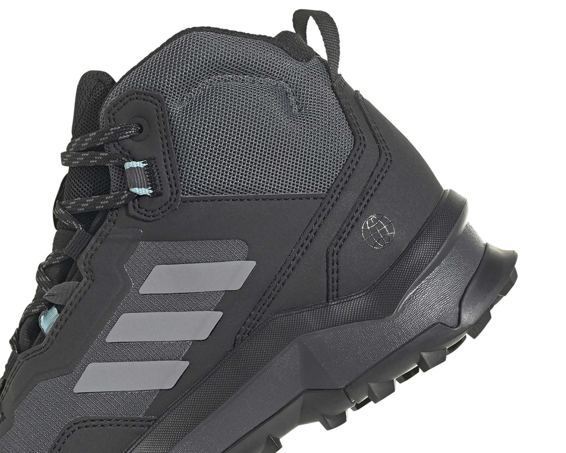 چکمه و کفش کوهنوردی Terrex Ax4 Mid Gtx W