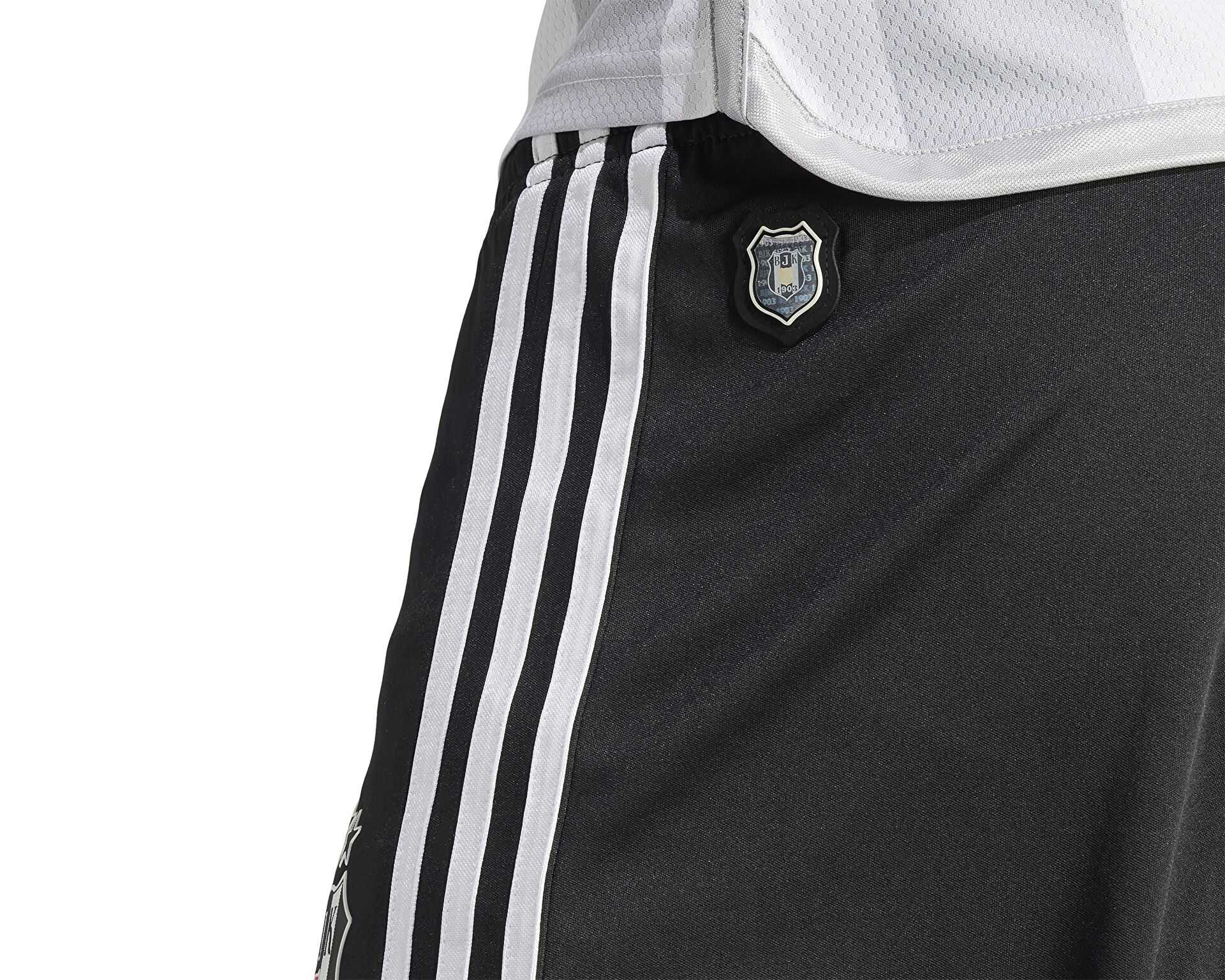 شورت فوتبال بشیکتاش 2023/2024 Beşiktaş Og Es Sho