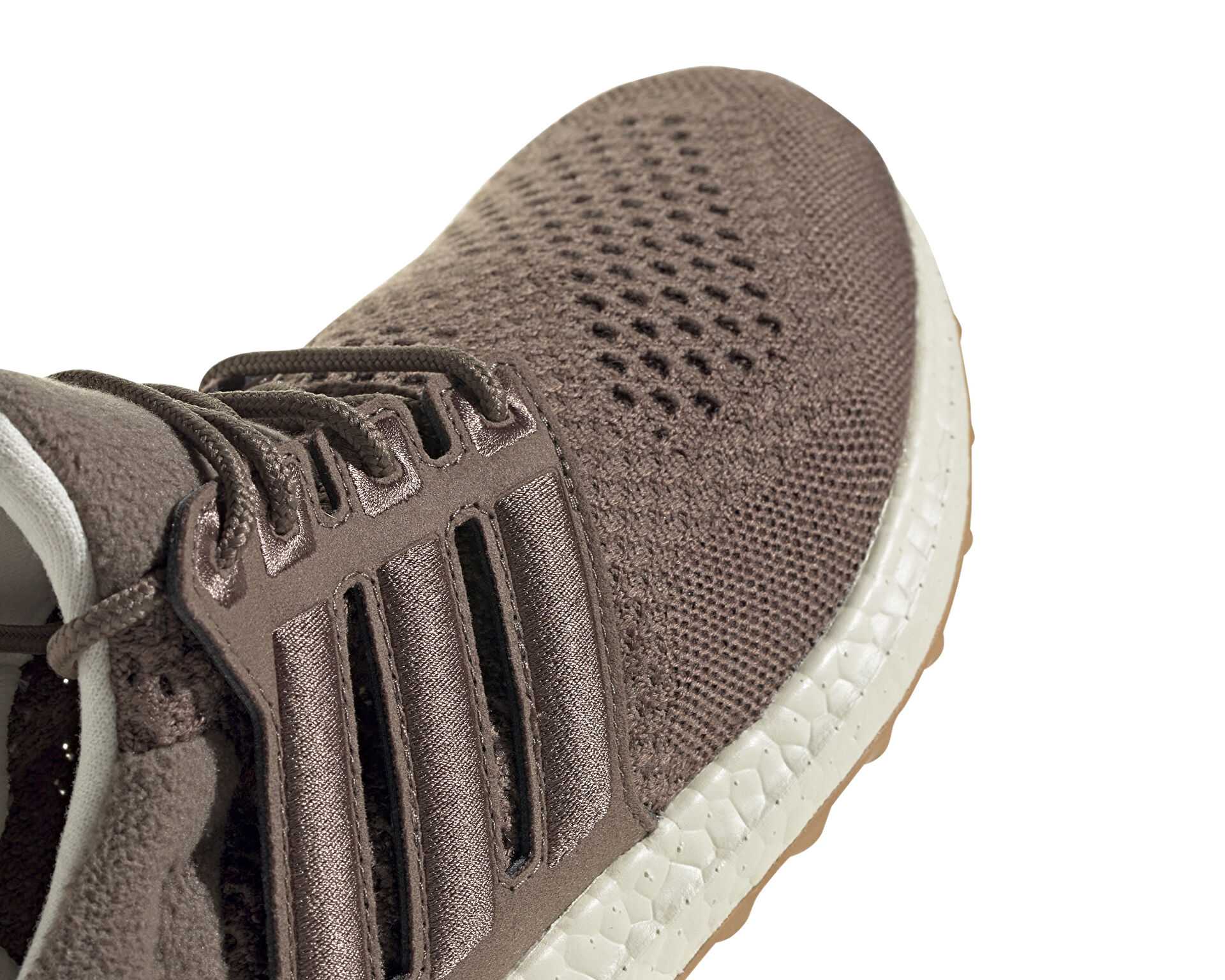 کفش دویدن Ultraboost 1.0 Lcfp
