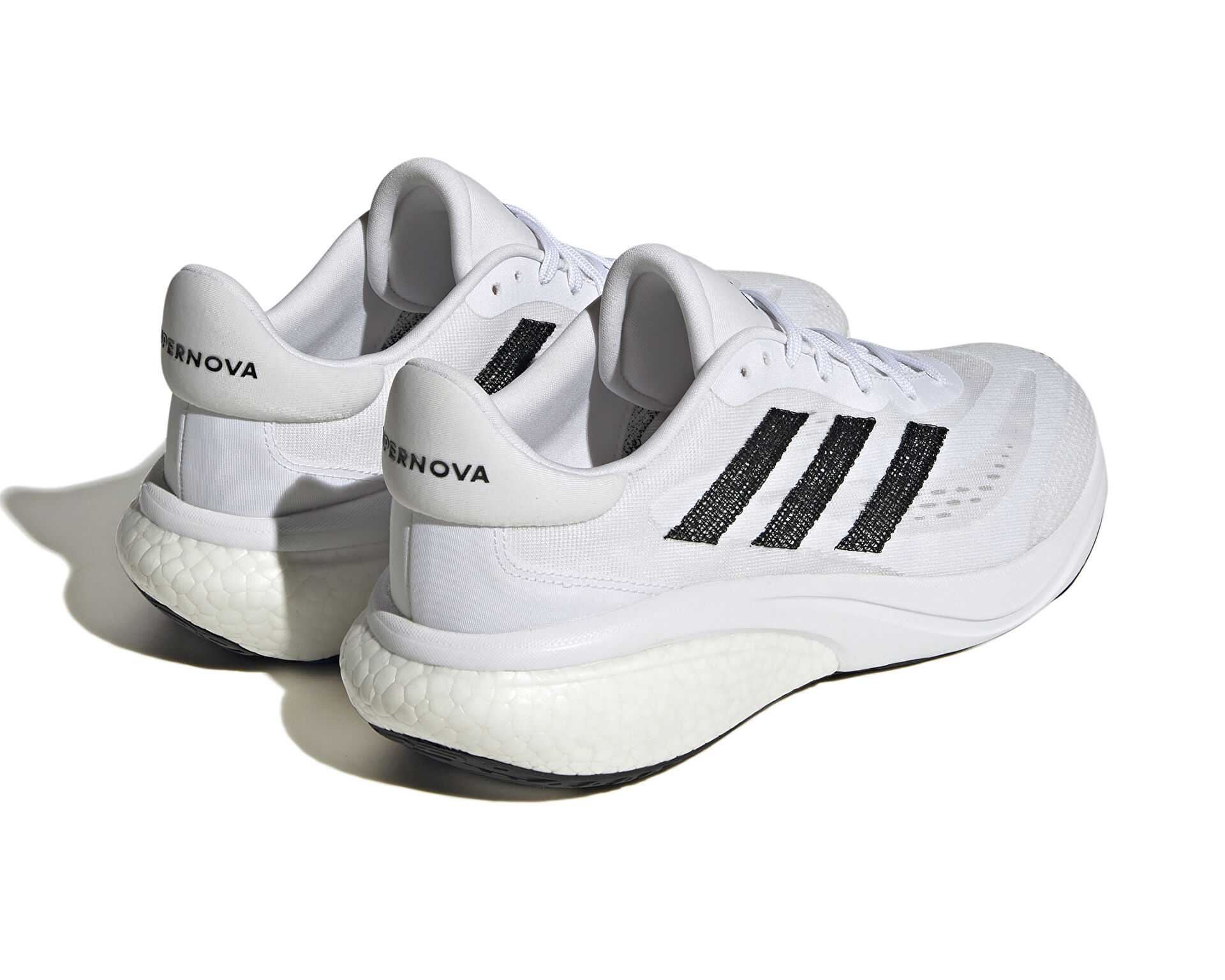 کفش دویدن Supernova 2 M