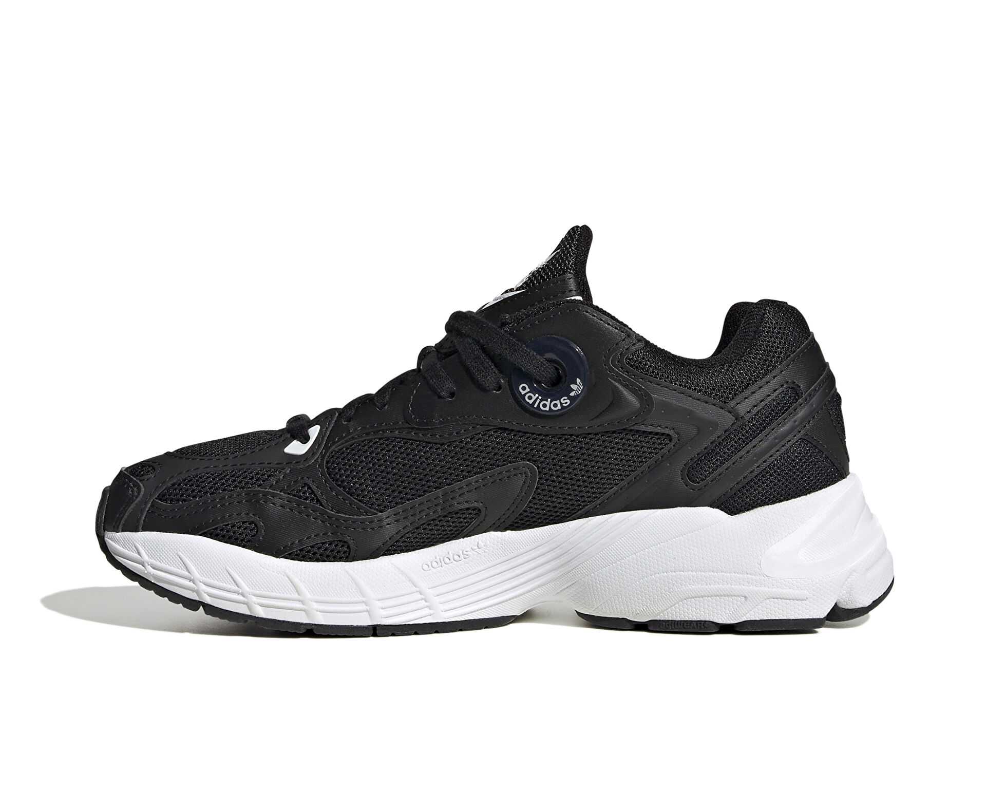 کفش های روزانه Adidas Astır W