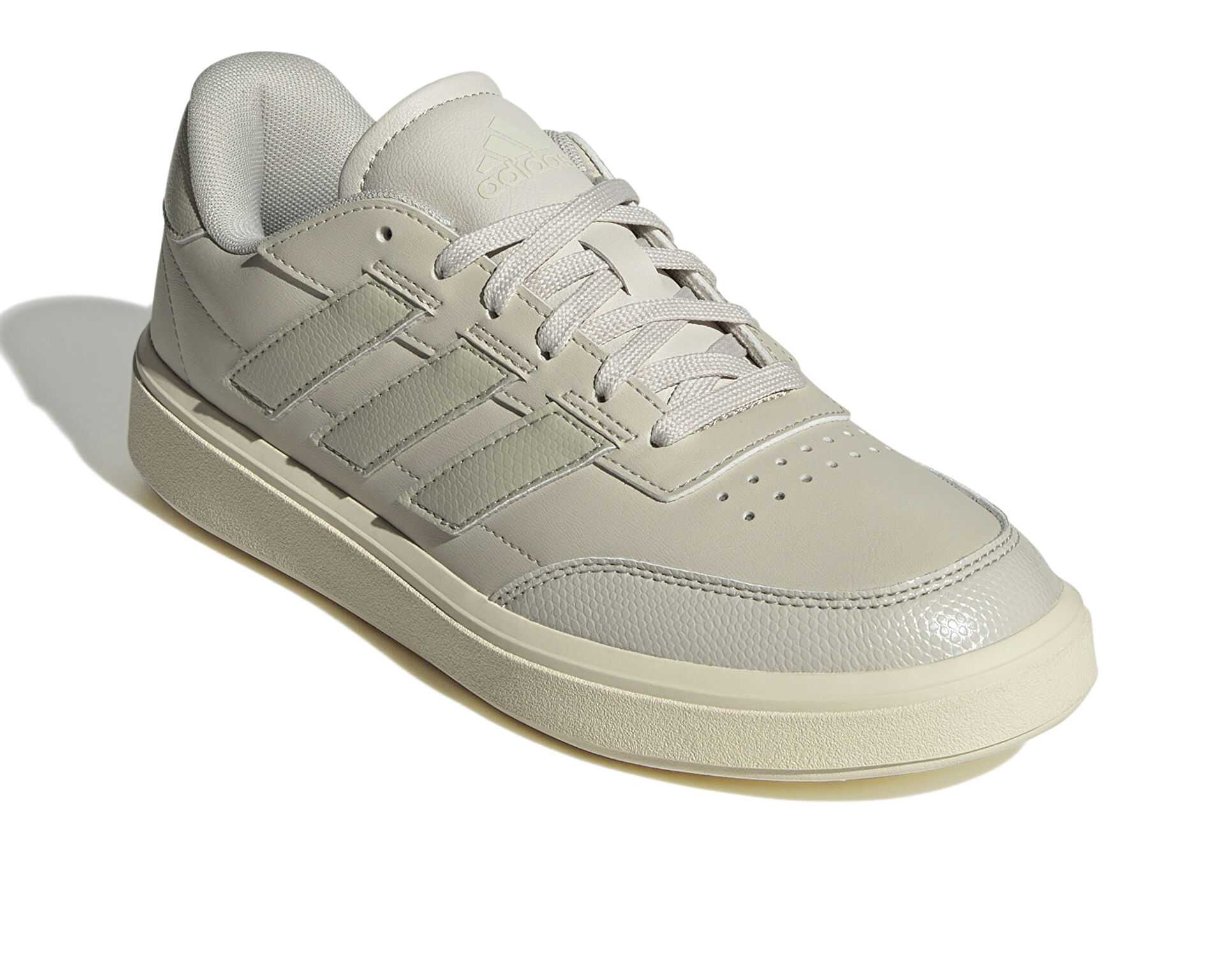 کفش های روزانه Adidas Courtblock