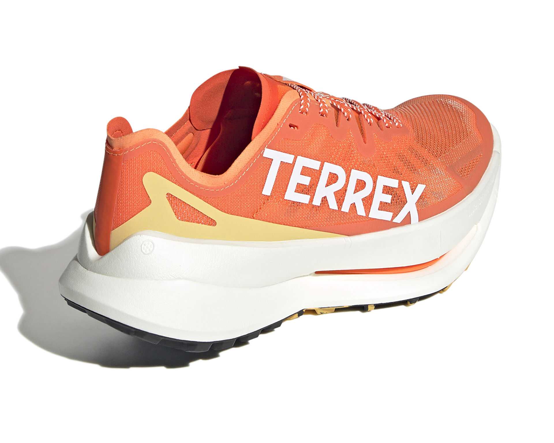 کفش های دویدن در تمام زمین Adidas Terrex Agravic Speed Ultra W