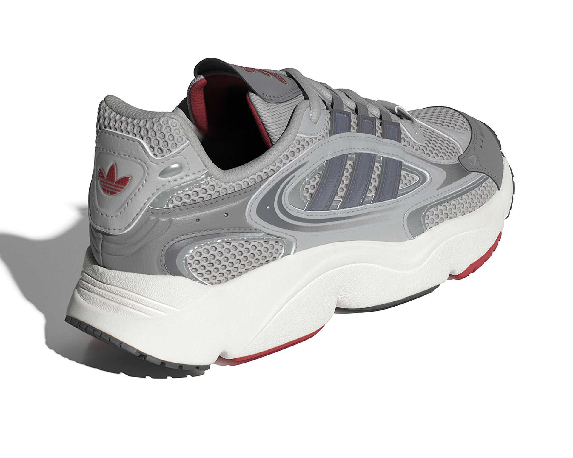 کفش های روزانه Adidas Ozmillen