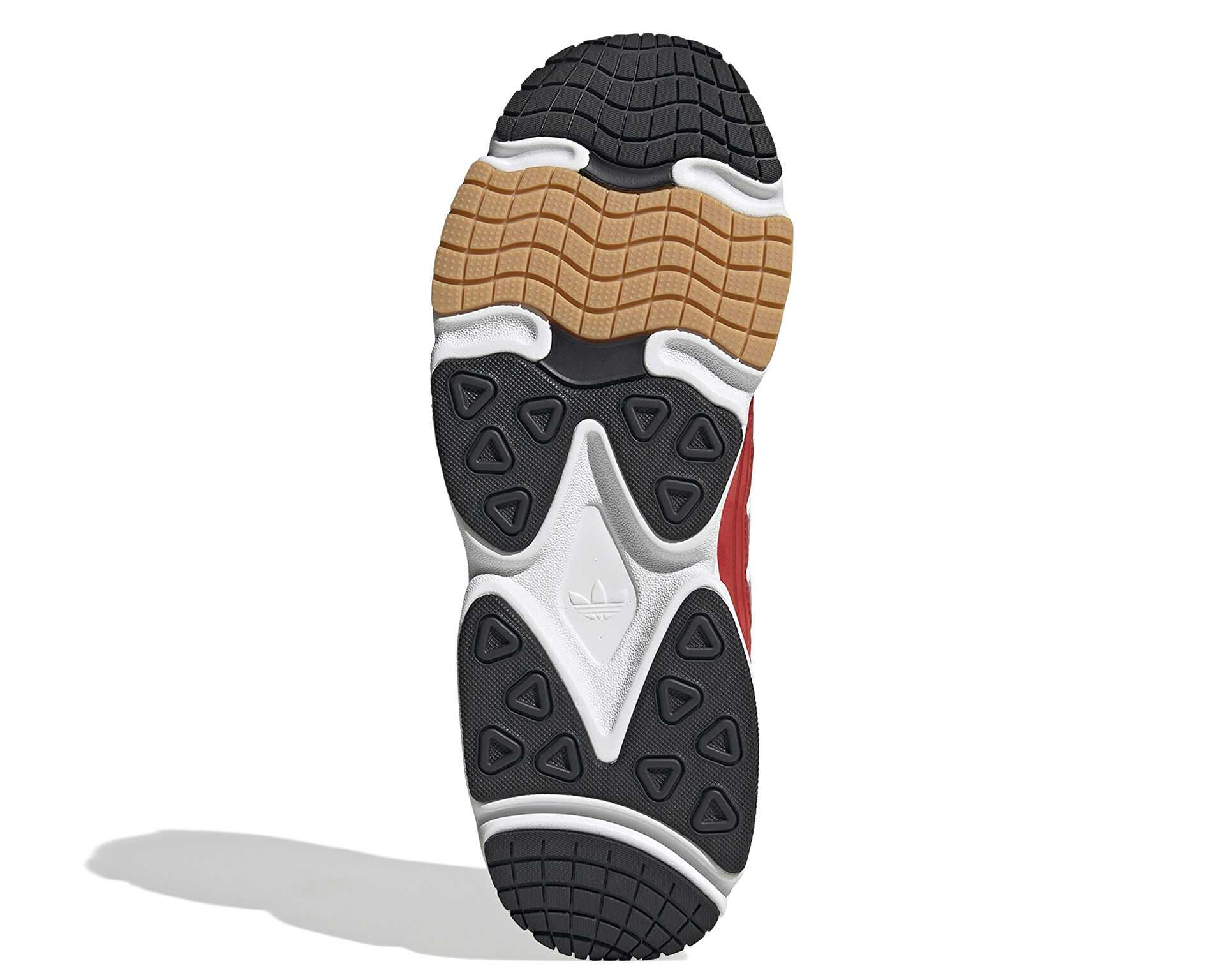 کفش های روزانه Adidas Ozmillen