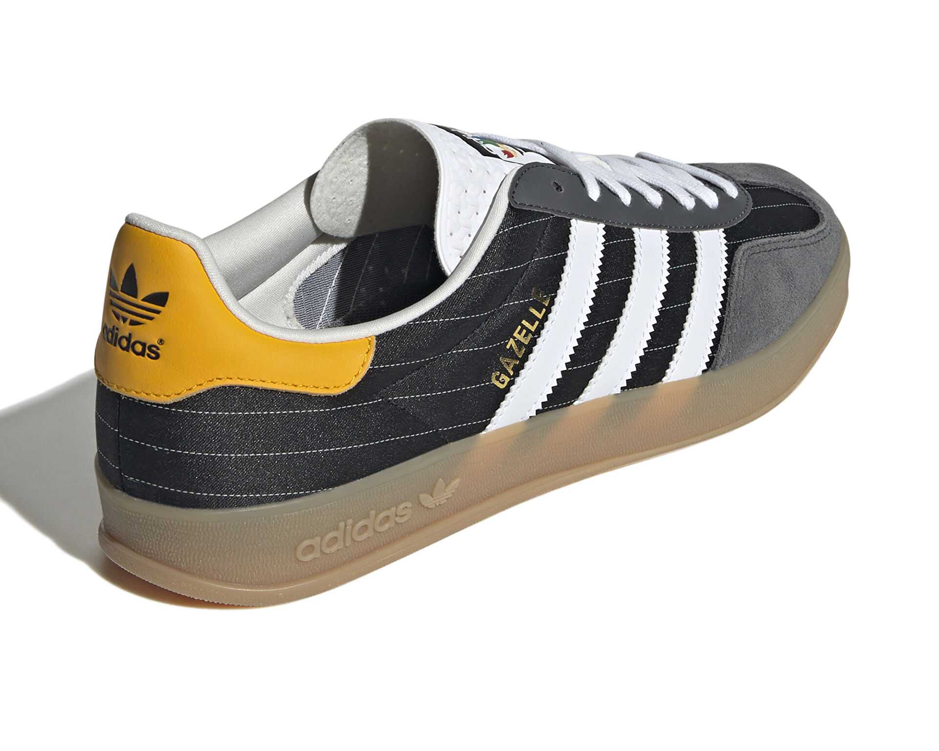 کفش های روزانه Adidas Gazelle 85