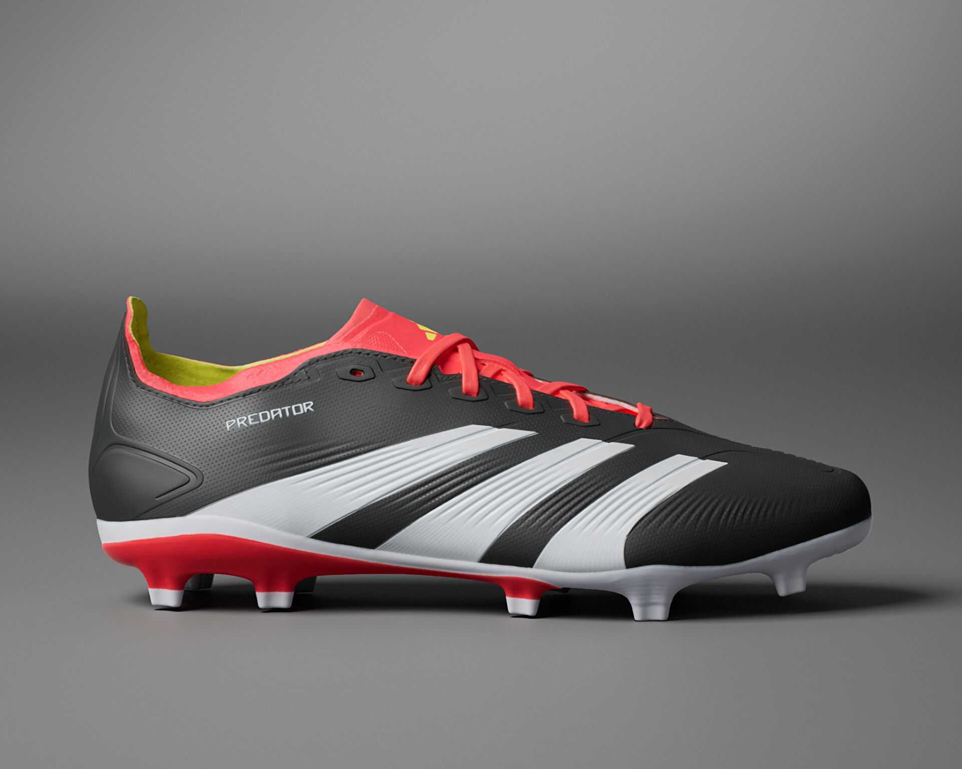 کفش فوتبال چمن Predator League Fg