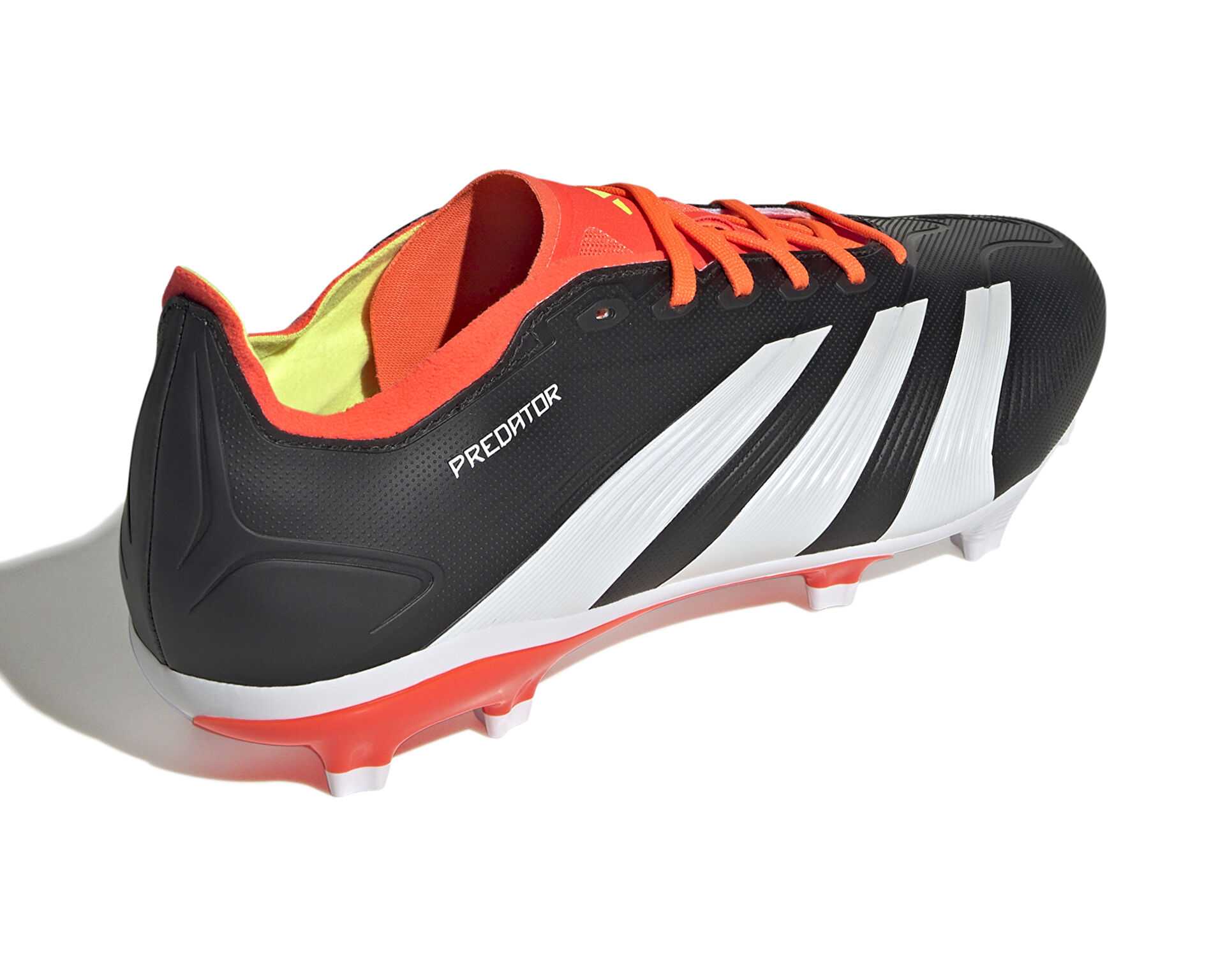 کفش فوتبال چمن Predator League Fg
