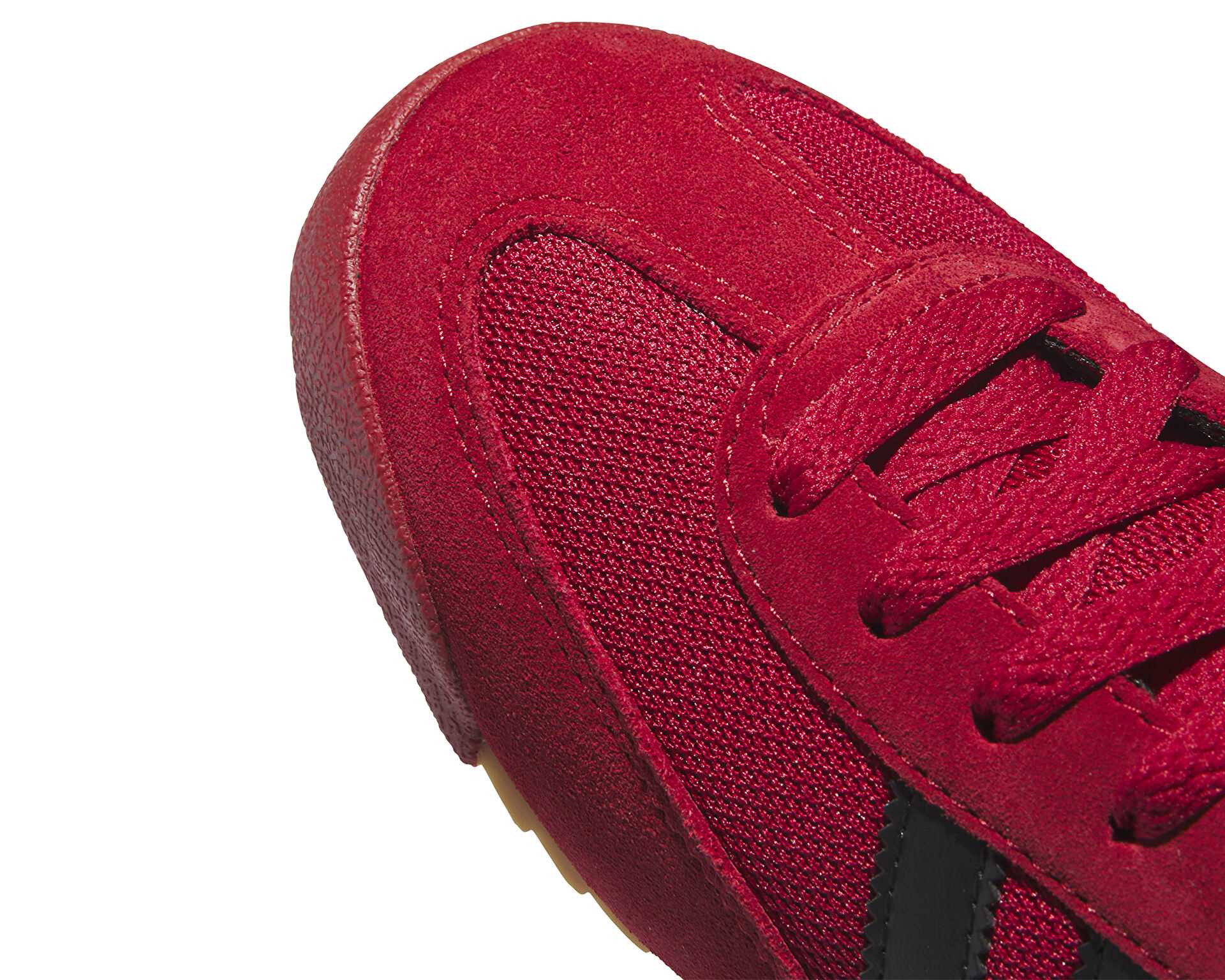 کفش های روزانه Adidas R71
